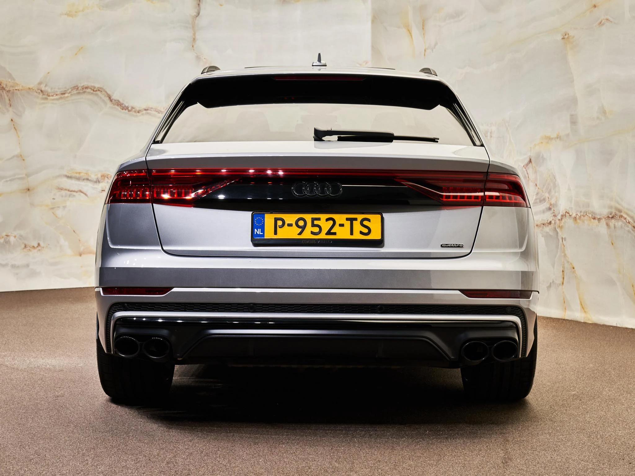 Hoofdafbeelding Audi Q8