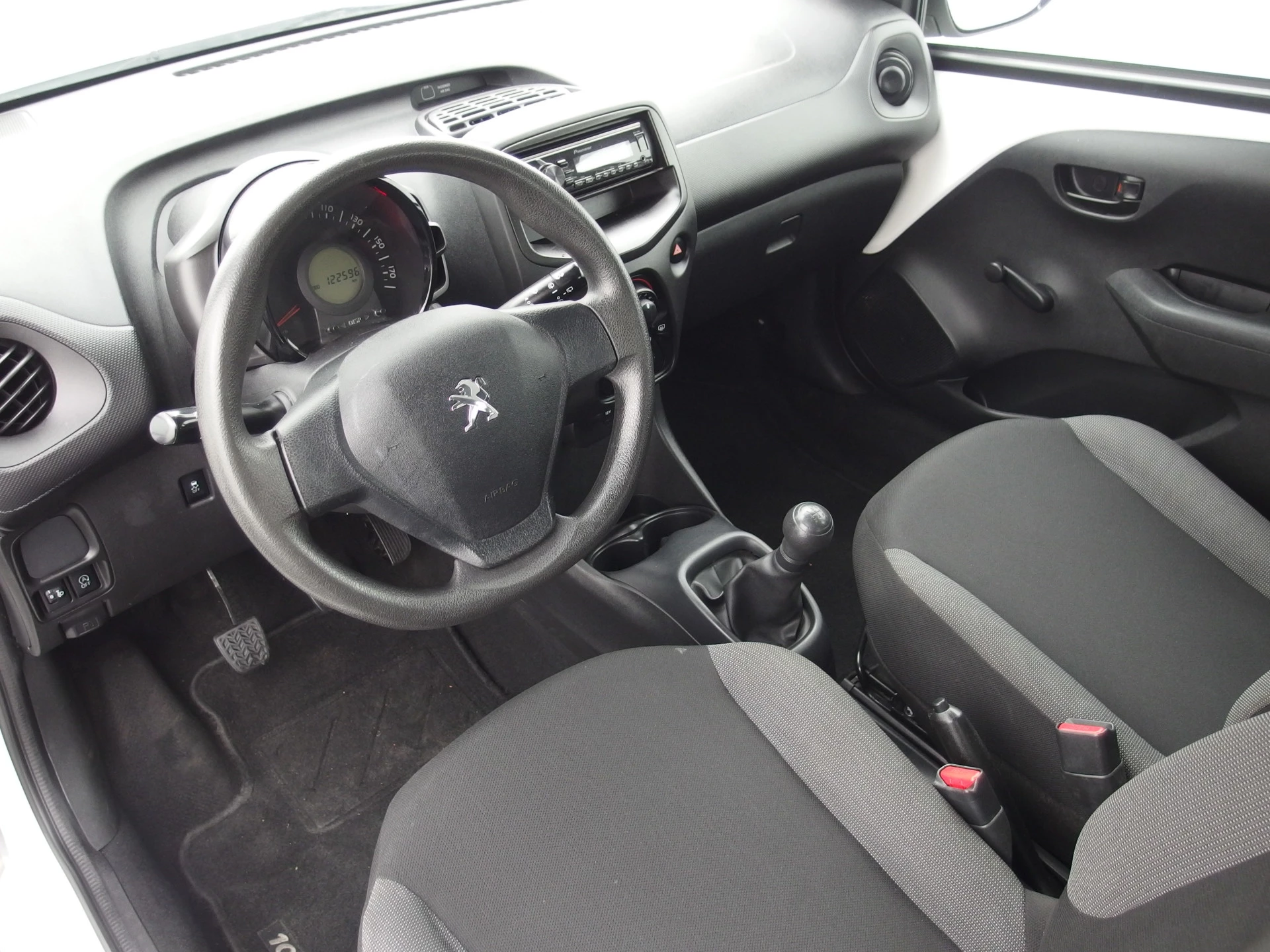 Hoofdafbeelding Peugeot 108