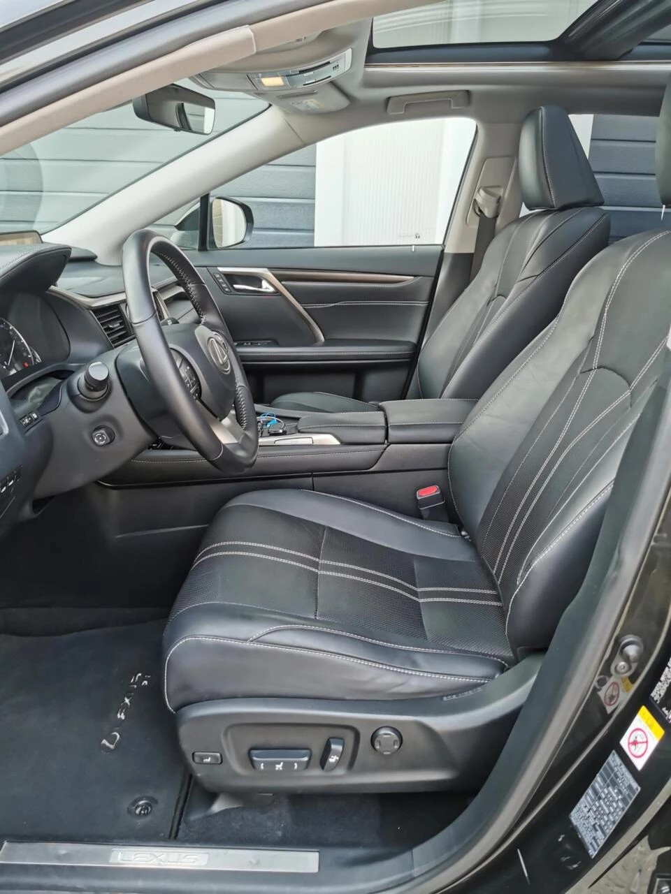 Hoofdafbeelding Lexus RX