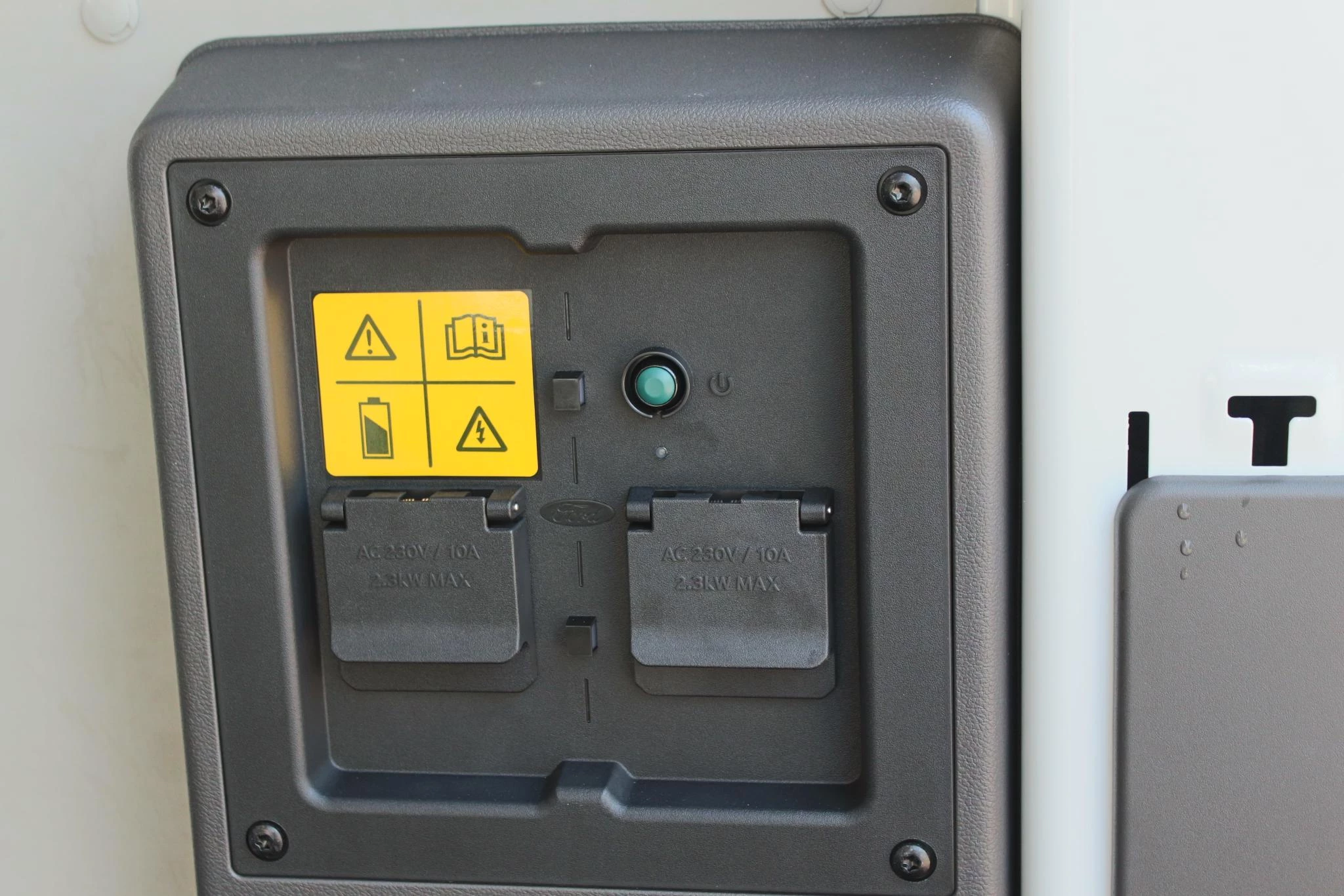 Hoofdafbeelding Ford E-Transit