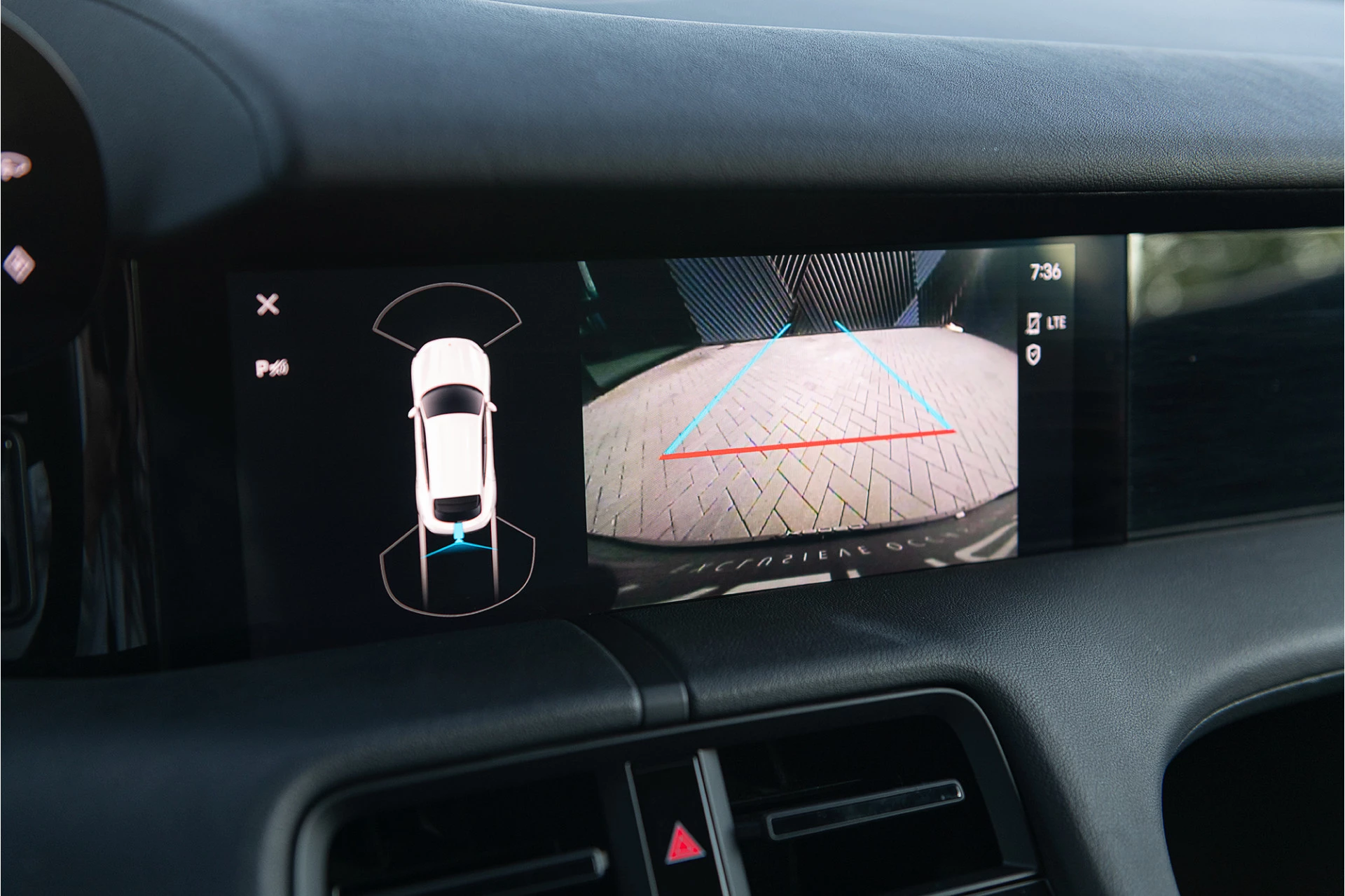 Hoofdafbeelding Porsche Taycan