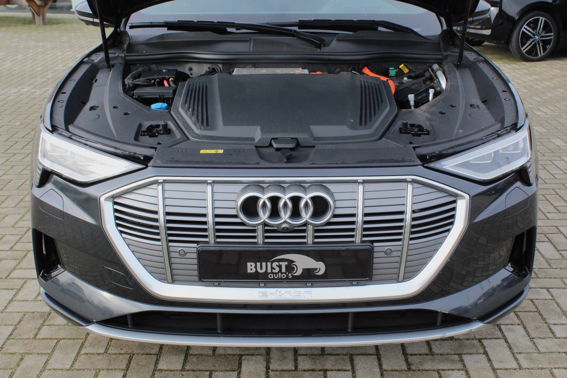 Hoofdafbeelding Audi e-tron