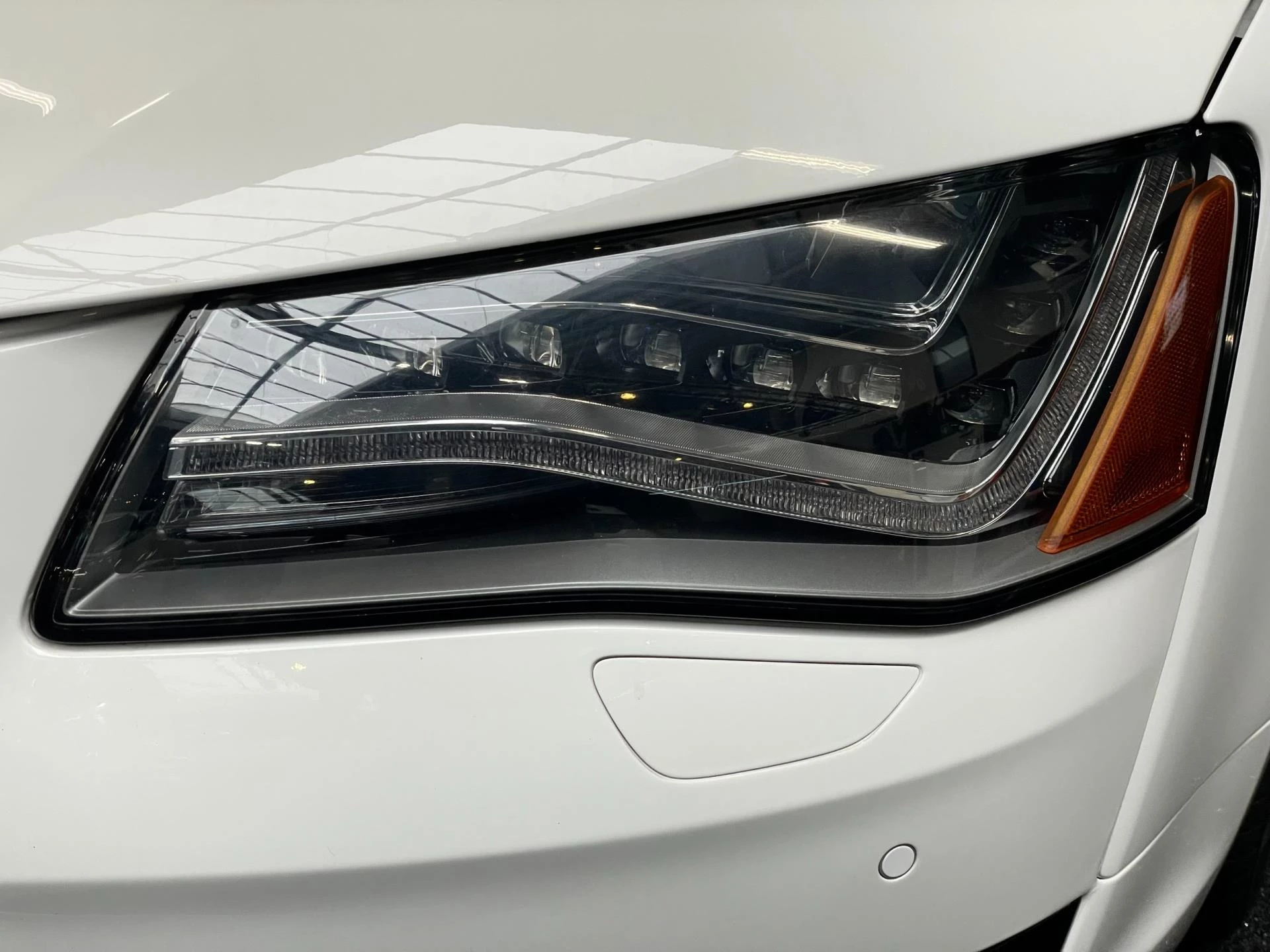 Hoofdafbeelding Audi A8