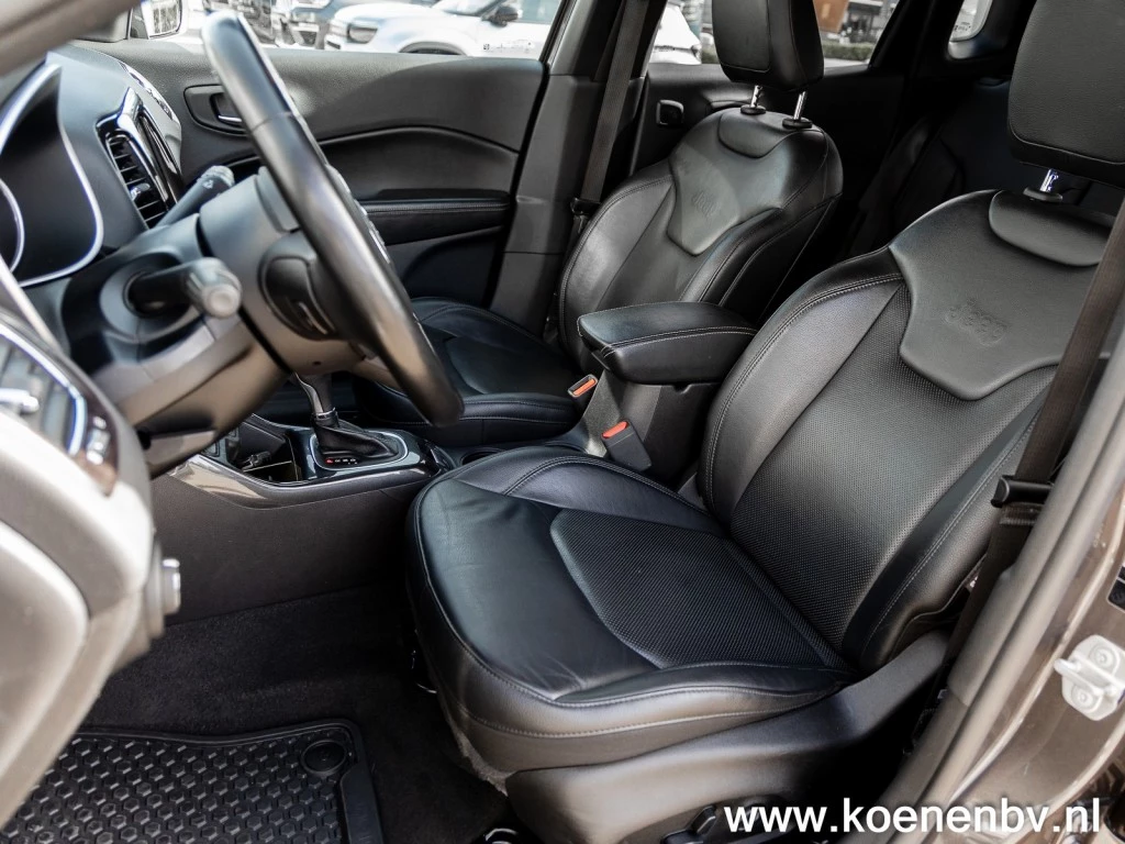 Hoofdafbeelding Jeep Compass