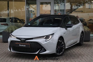 Hoofdafbeelding Toyota Corolla Touring Sports Toyota Corolla Touring Sports 1.8 GR-Sport 122pk | Camera | Steolverwarming | LED | Adaptive | Climate | Carplay