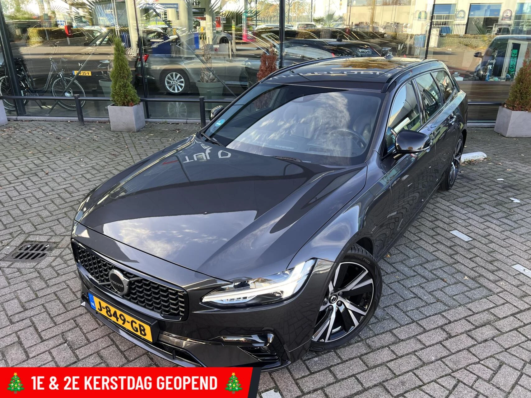 Hoofdafbeelding Volvo V90
