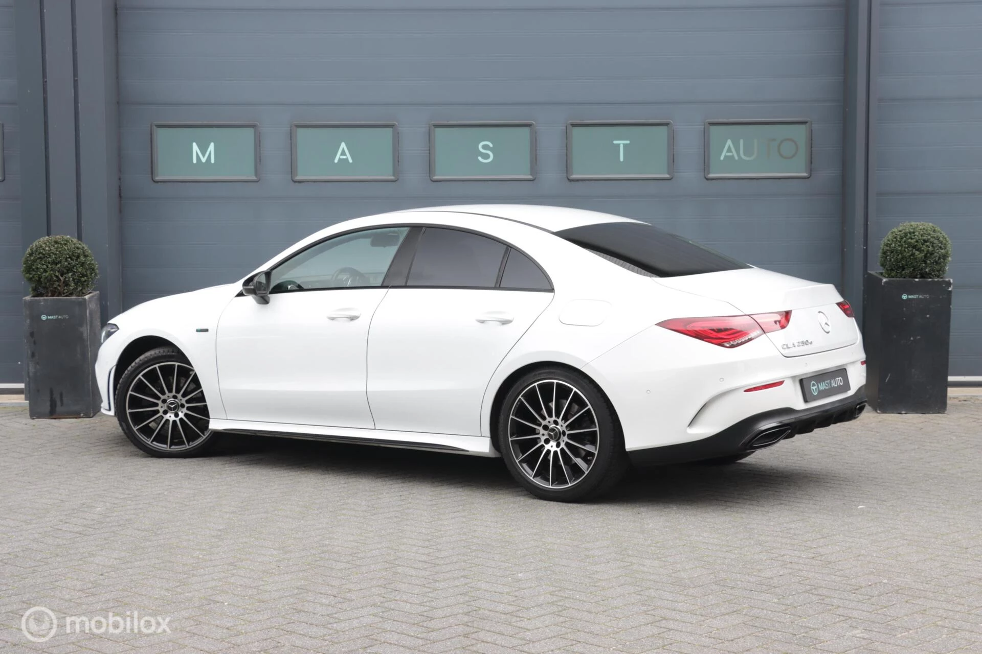 Hoofdafbeelding Mercedes-Benz CLA