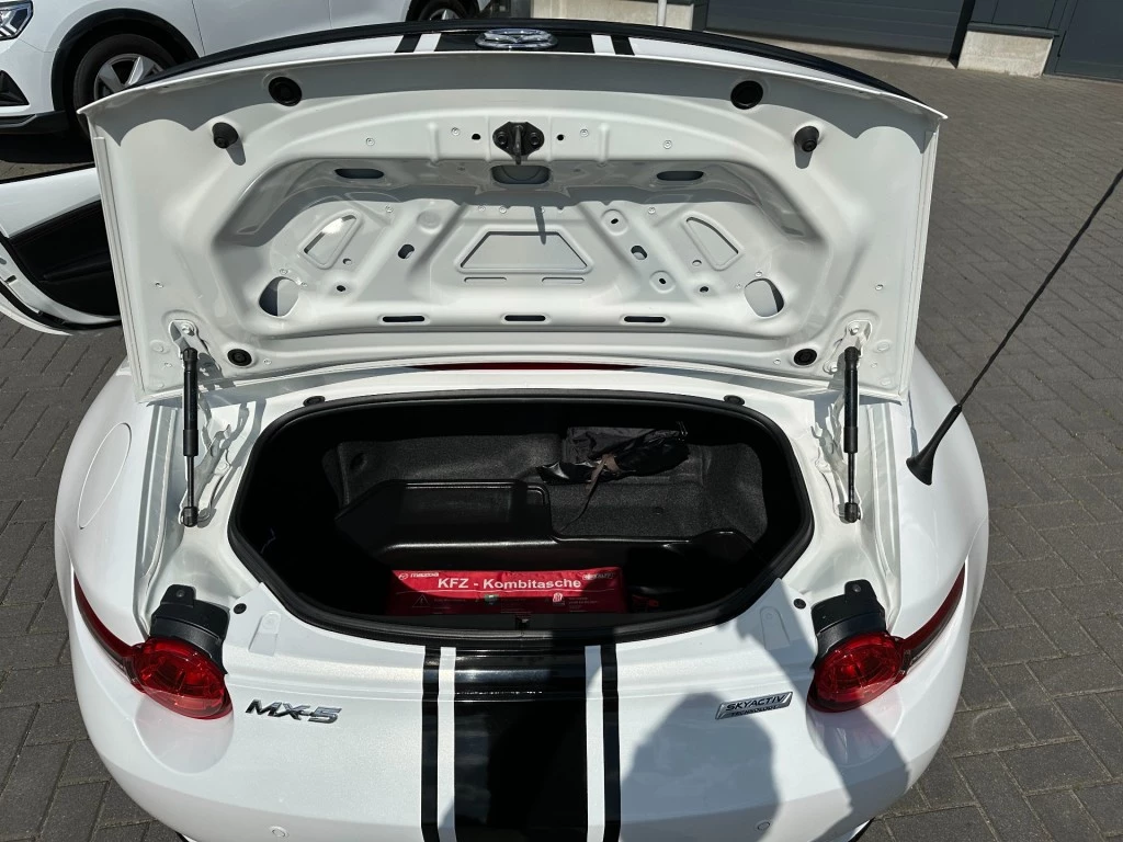 Hoofdafbeelding Mazda MX-5