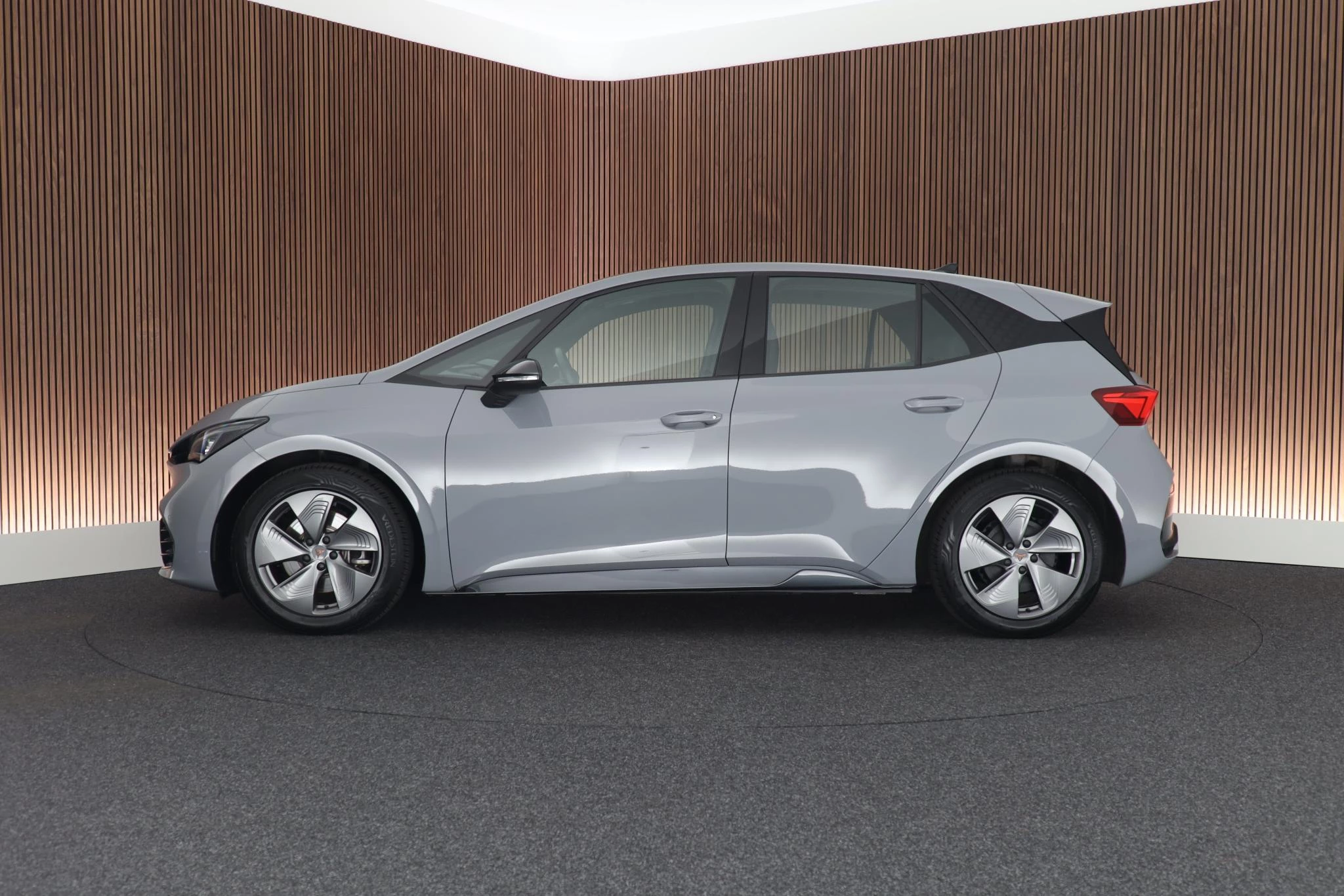 Hoofdafbeelding CUPRA Born