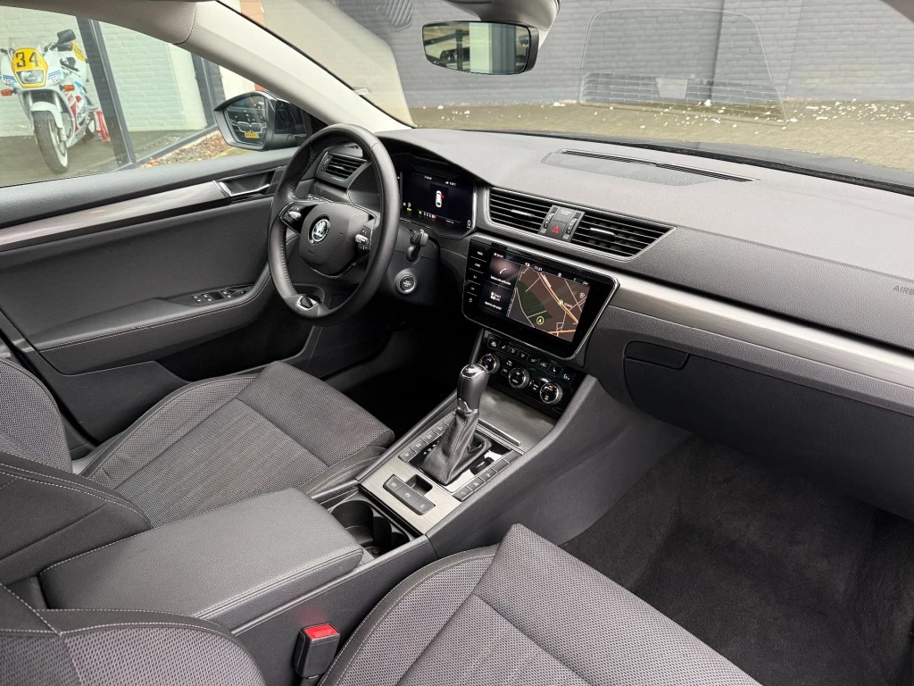 Hoofdafbeelding Škoda Superb