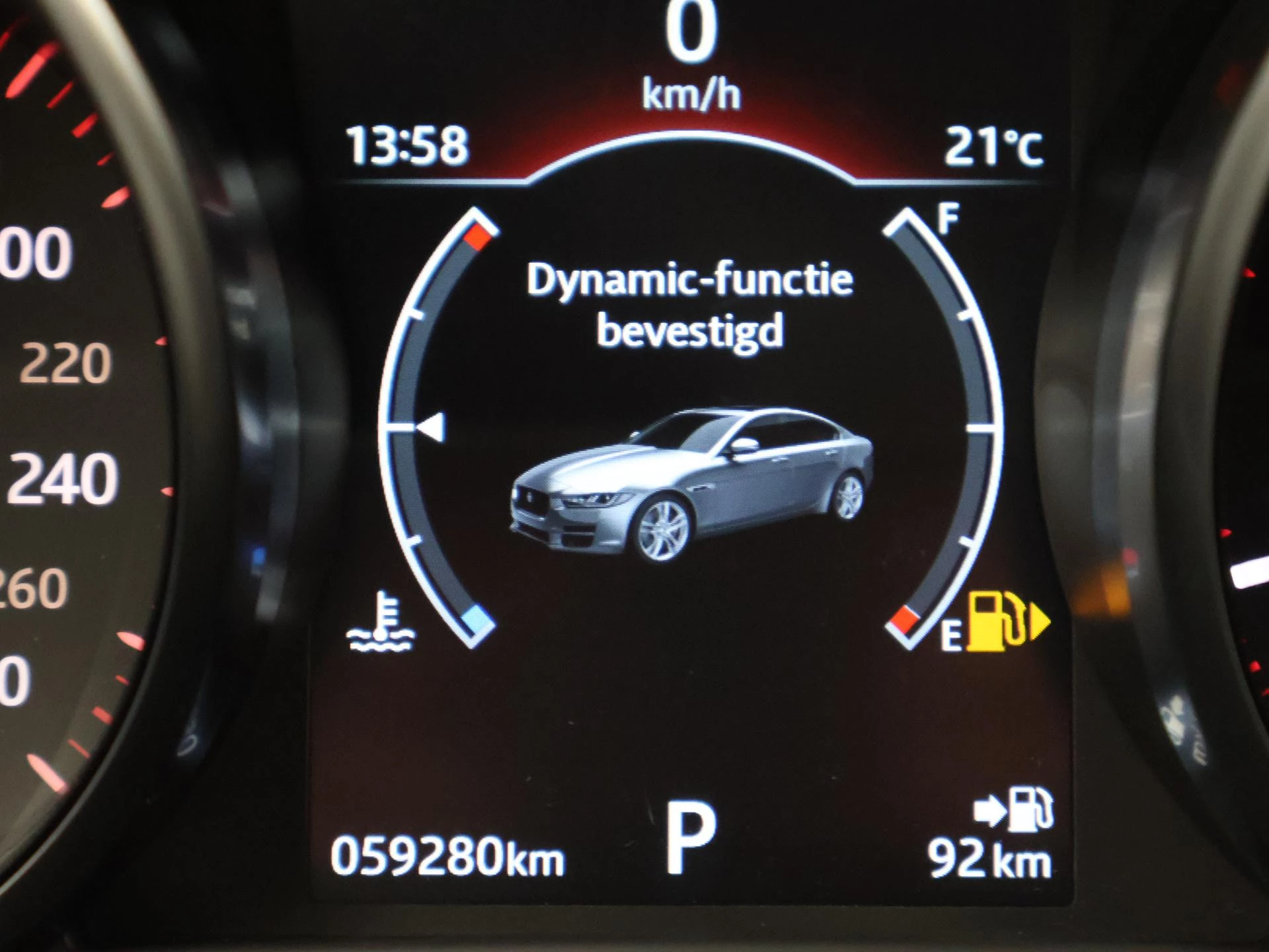 Hoofdafbeelding Jaguar XE