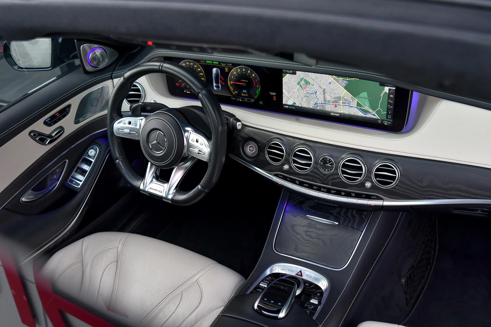 Hoofdafbeelding Mercedes-Benz S-Klasse