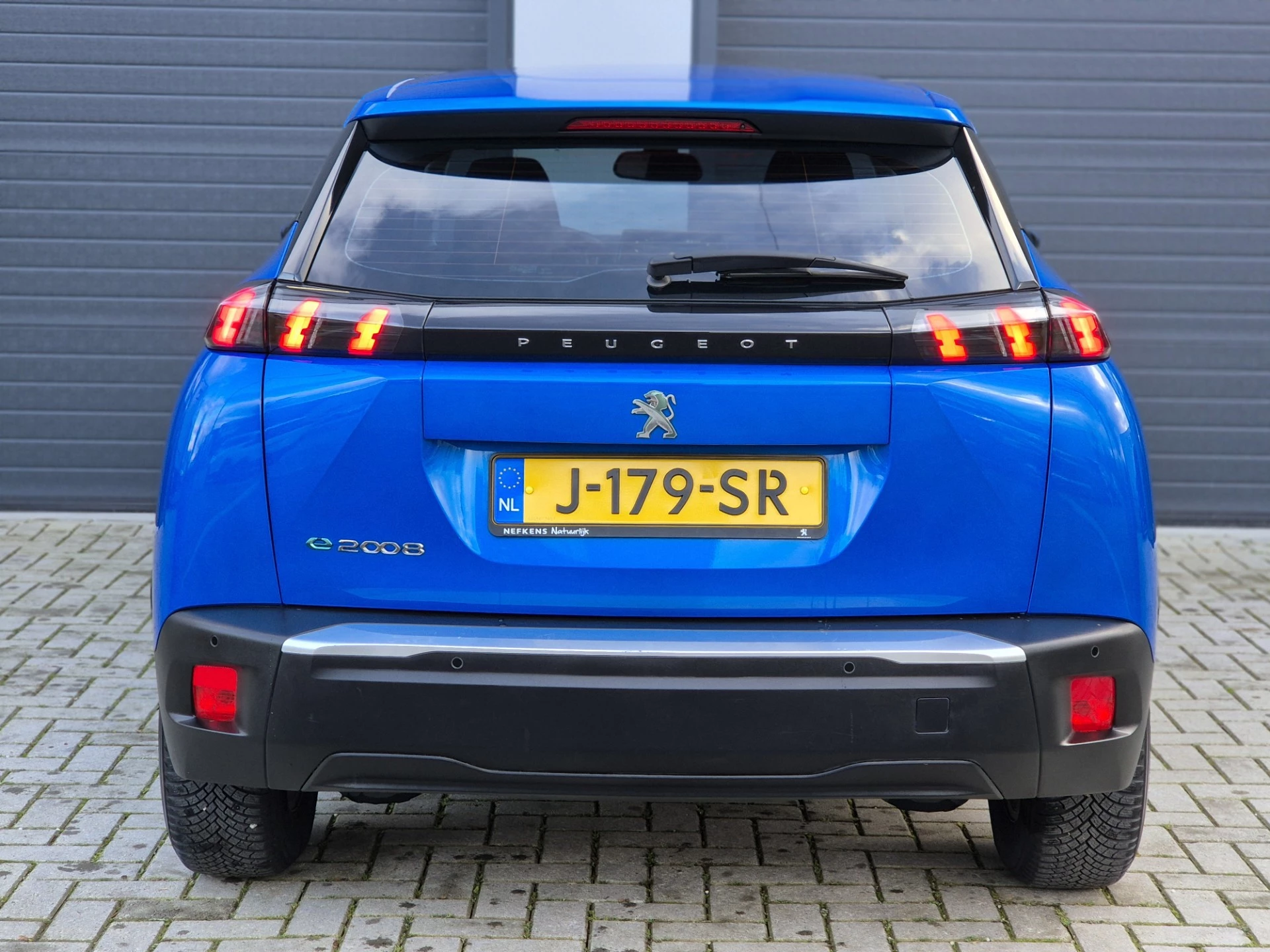 Hoofdafbeelding Peugeot e-2008