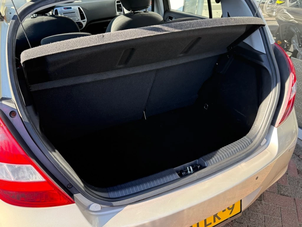 Hoofdafbeelding Hyundai i20