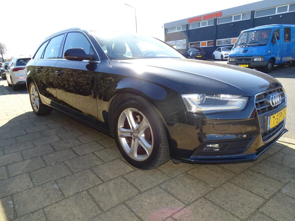 Hoofdafbeelding Audi A4