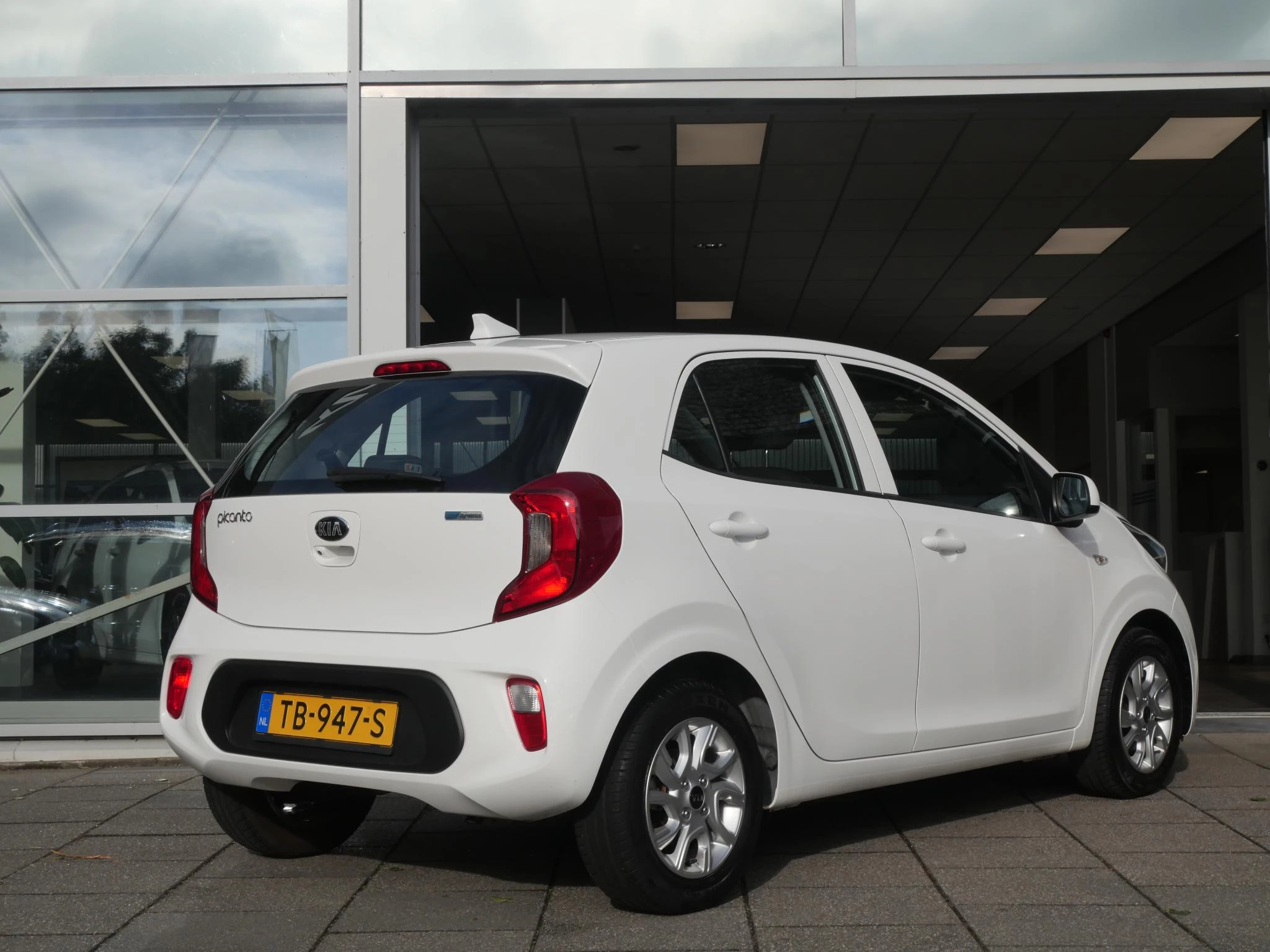 Hoofdafbeelding Kia Picanto