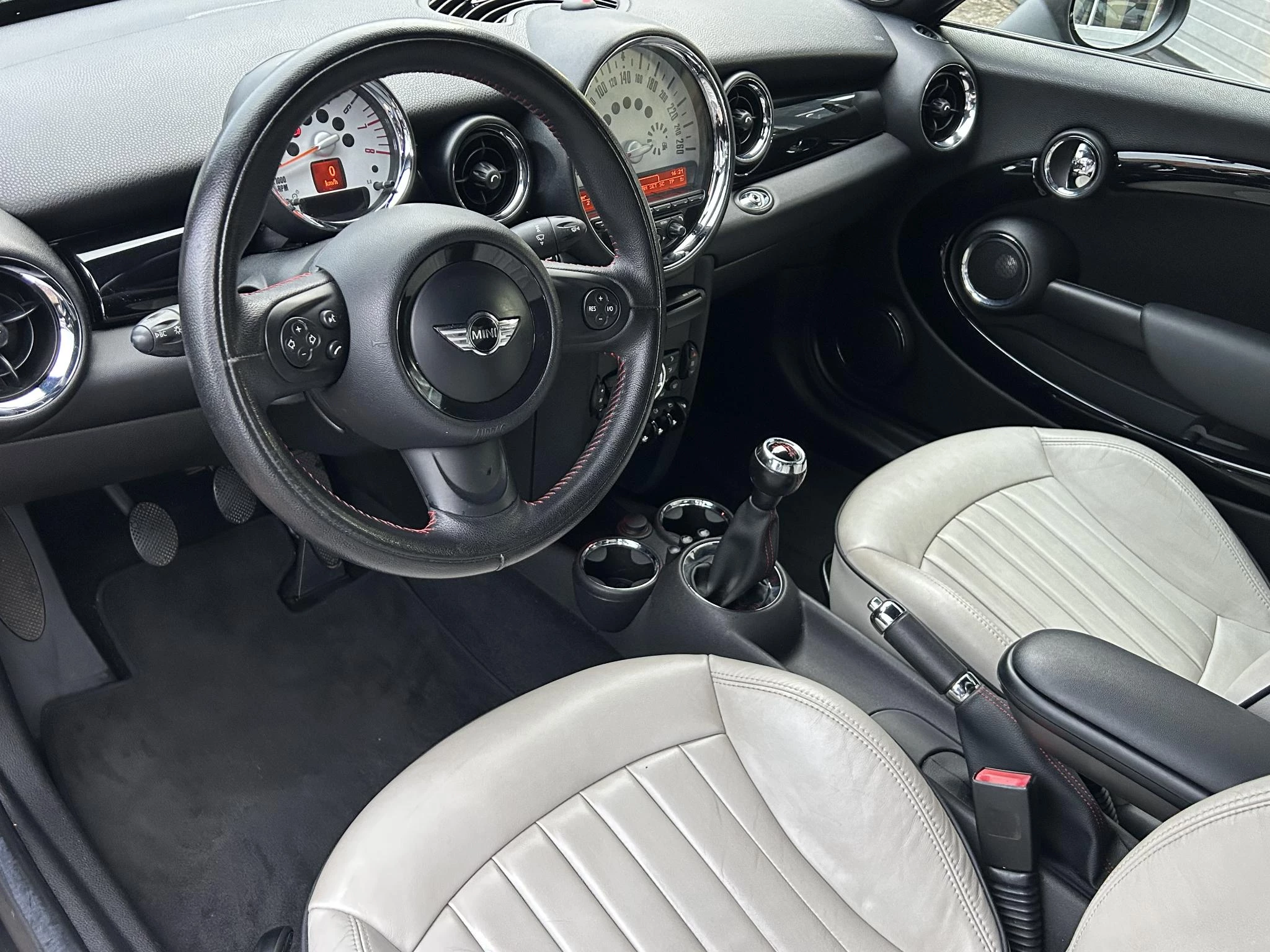 Hoofdafbeelding MINI Roadster