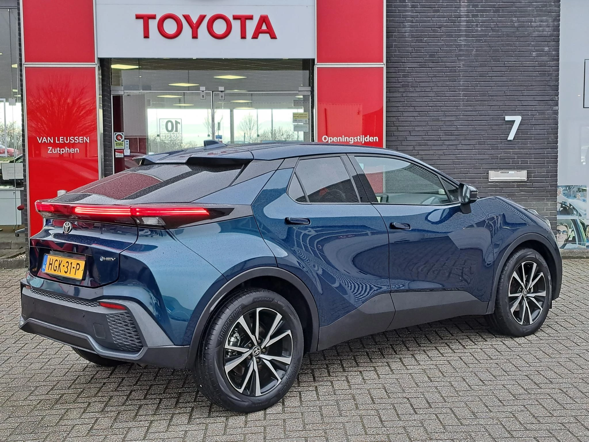 Hoofdafbeelding Toyota C-HR