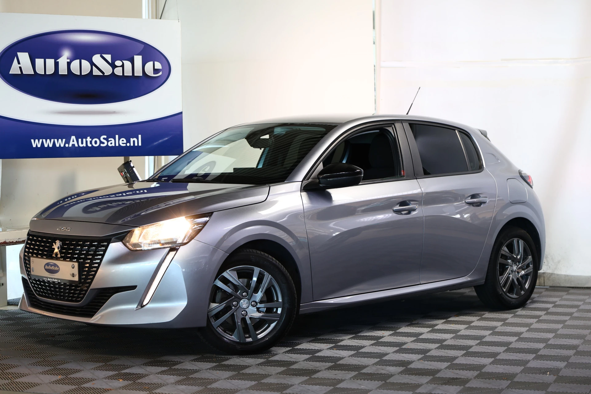 Hoofdafbeelding Peugeot 208