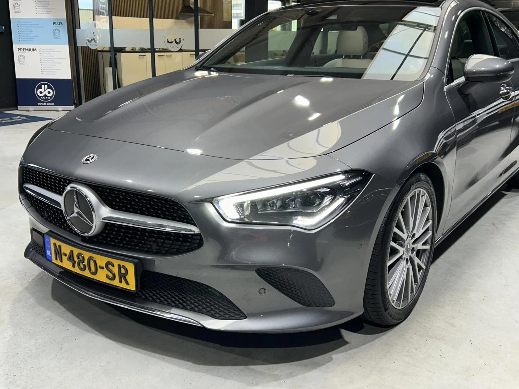 Hoofdafbeelding Mercedes-Benz CLA