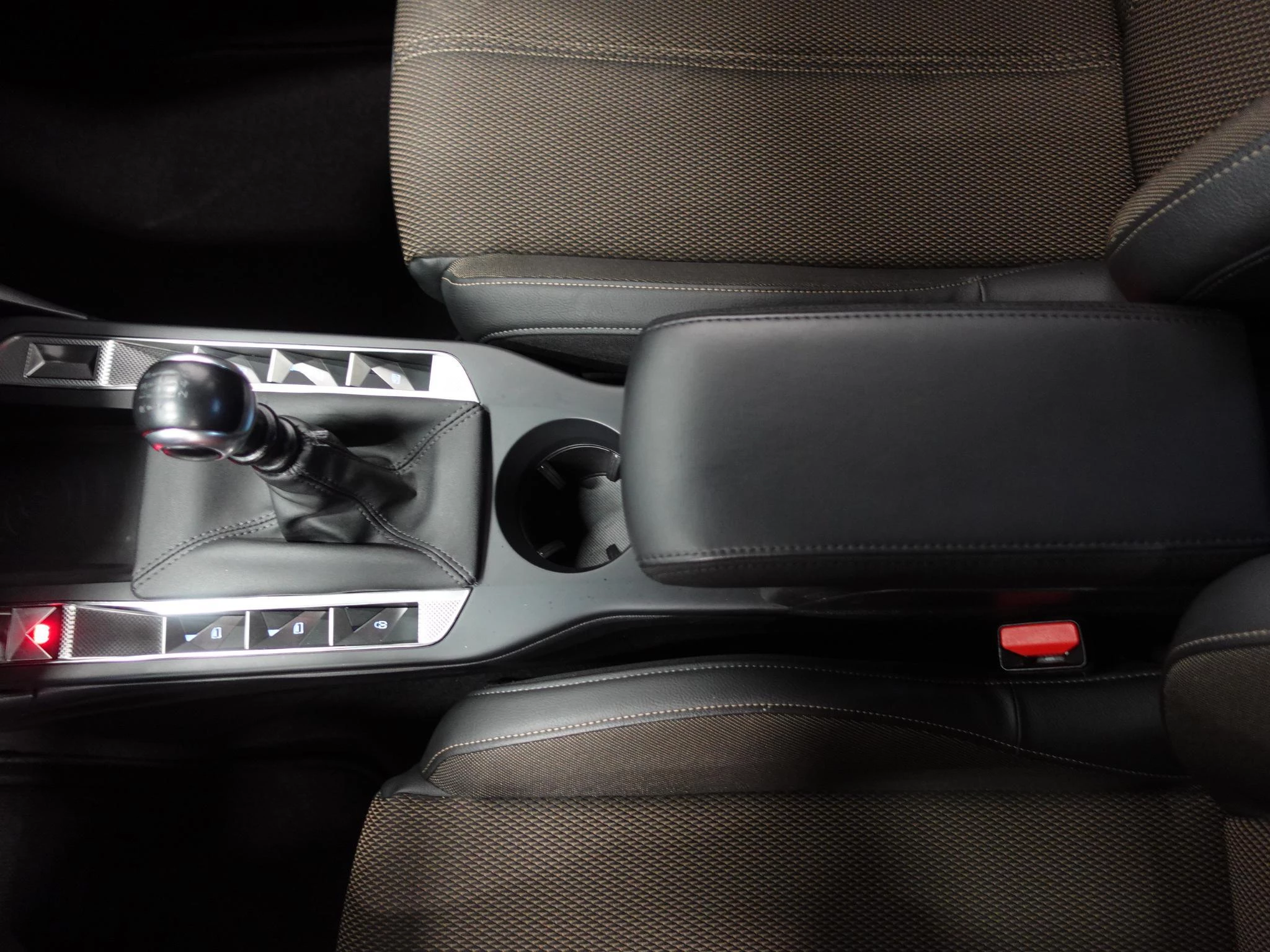 Hoofdafbeelding DS DS 3