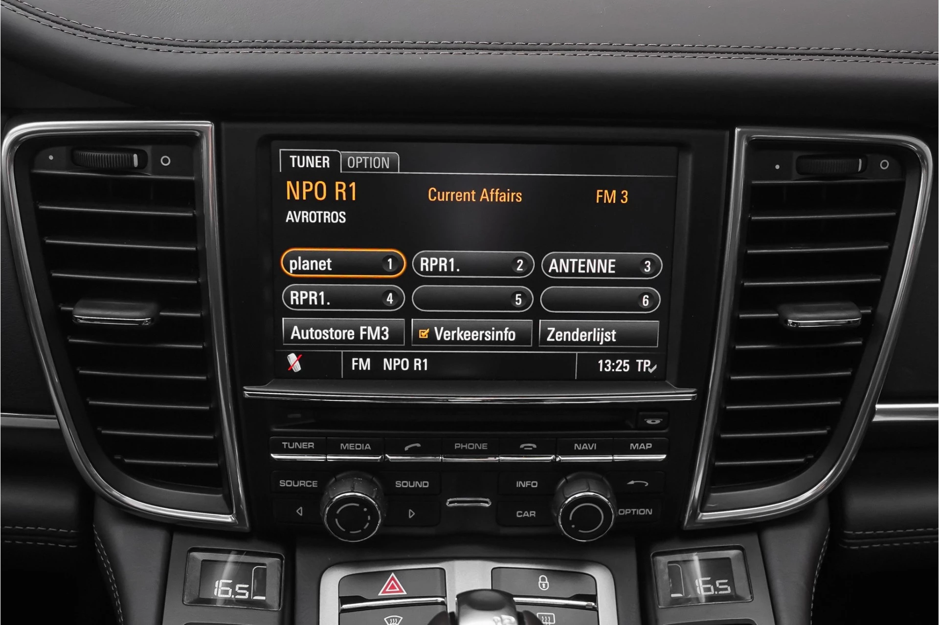 Hoofdafbeelding Porsche Panamera