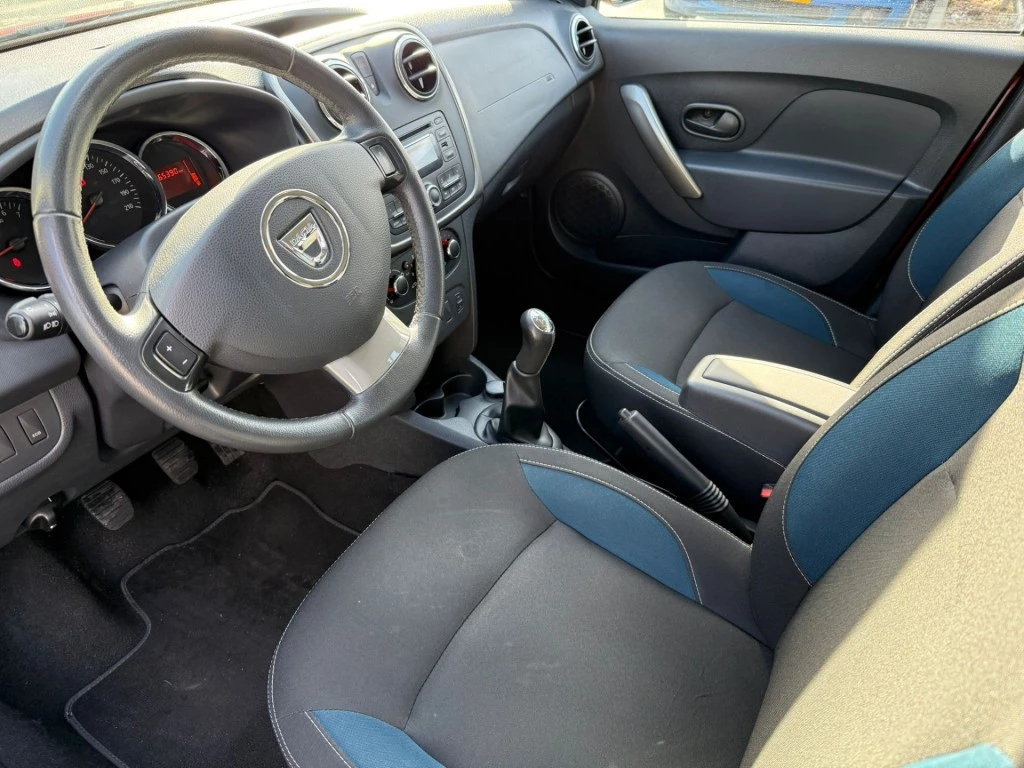 Hoofdafbeelding Dacia Sandero