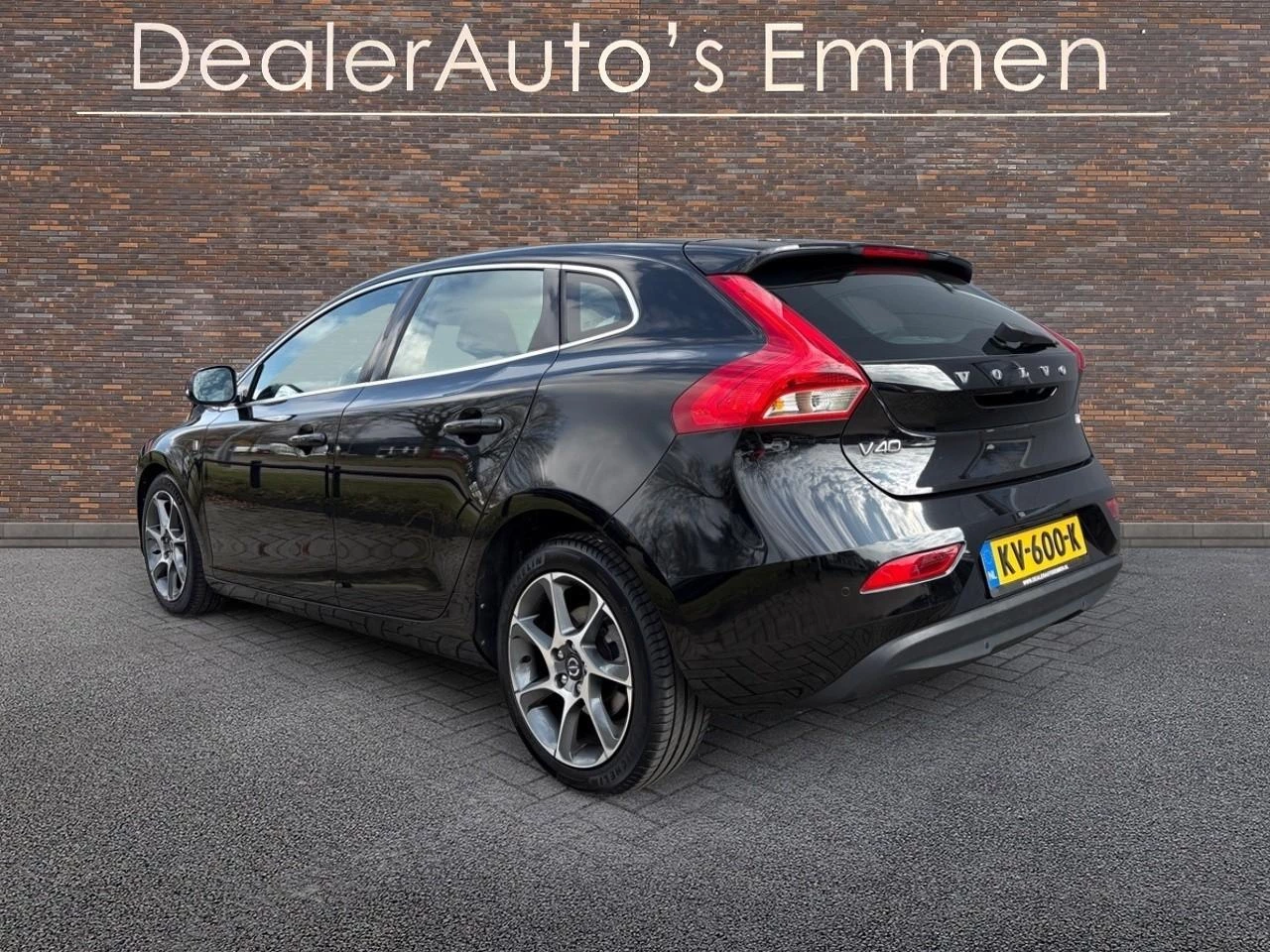Hoofdafbeelding Volvo V40