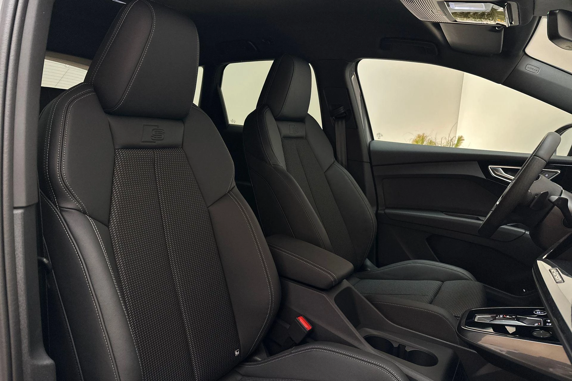 Hoofdafbeelding Audi Q4 e-tron