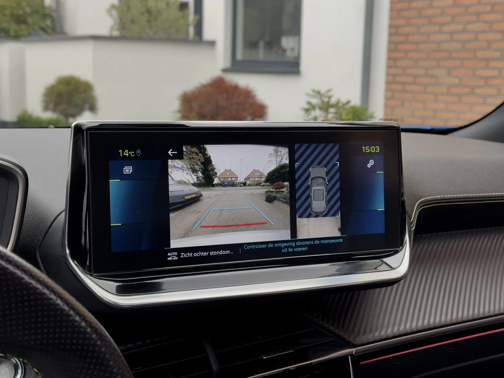 Hoofdafbeelding Peugeot e-2008