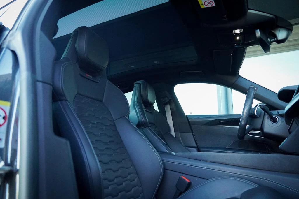 Hoofdafbeelding Audi e-tron GT