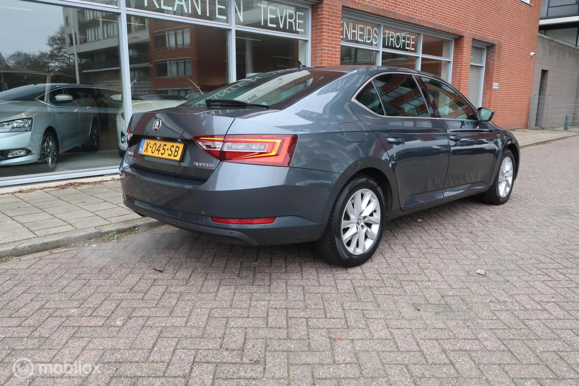 Hoofdafbeelding Škoda Superb