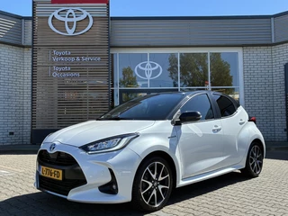 Toyota Yaris 1.5 HYBRID EXECUTIVE HEAD-UP BLIND-SPOT PARK-SENSOREN SPORTSTOELEN 17" LM-VELGEN ALL-SEASONS STOELVERW NAVI APPLE/ANDROID NL-AUTO