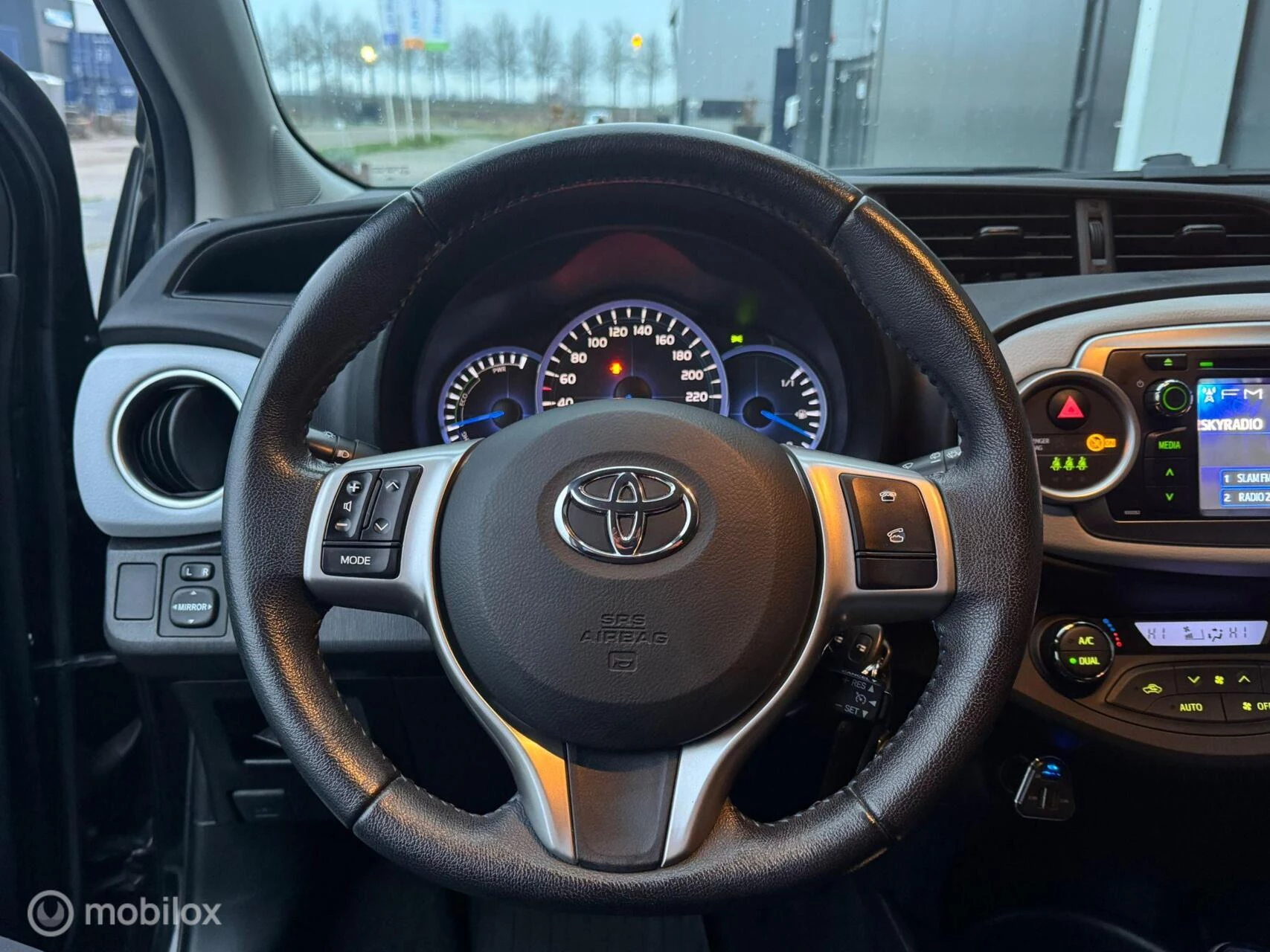 Hoofdafbeelding Toyota Yaris