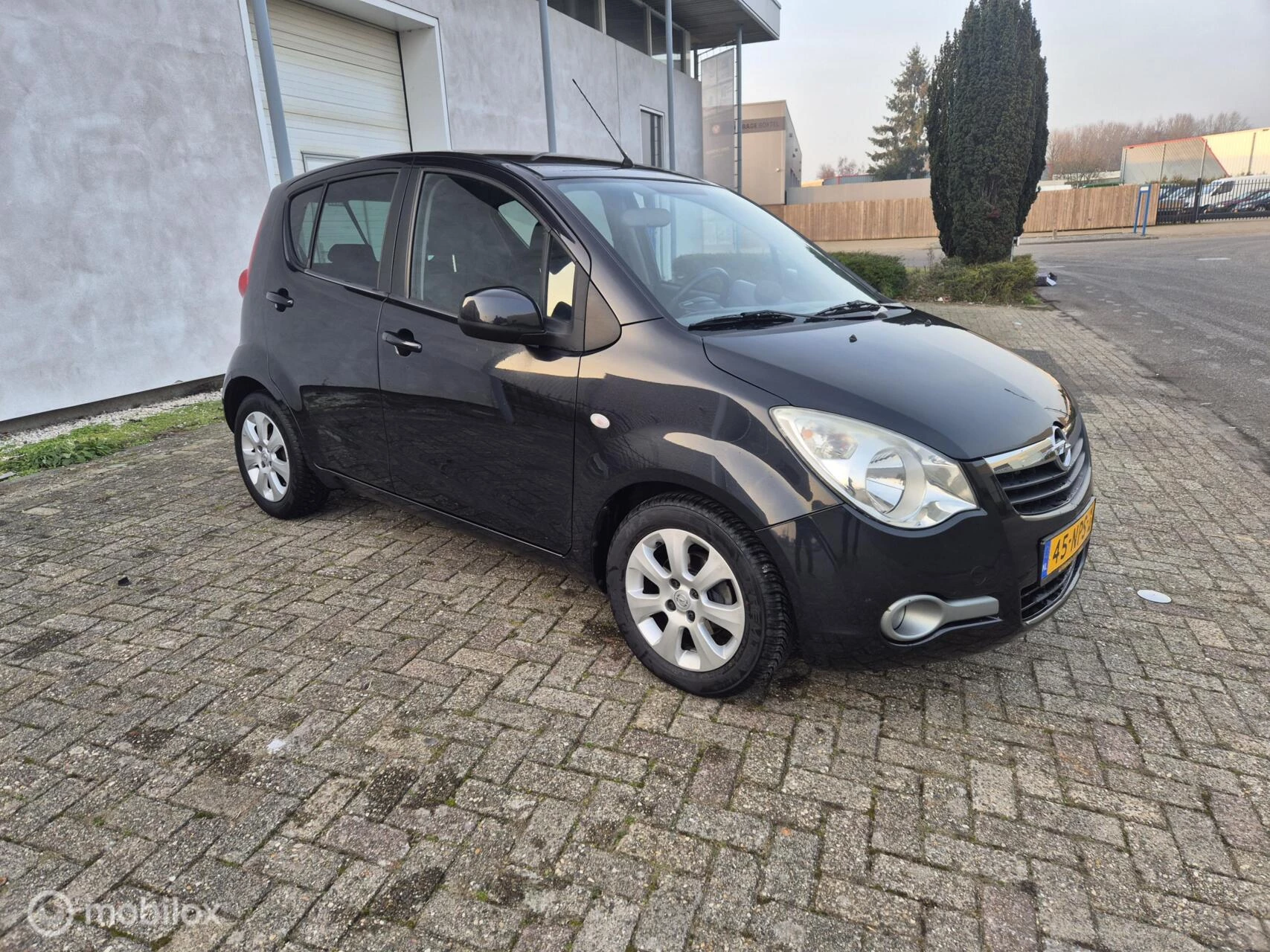 Hoofdafbeelding Opel Agila