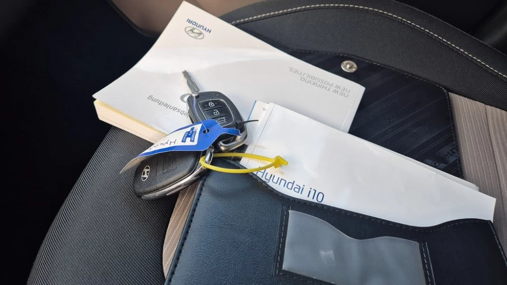 Hoofdafbeelding Hyundai i10