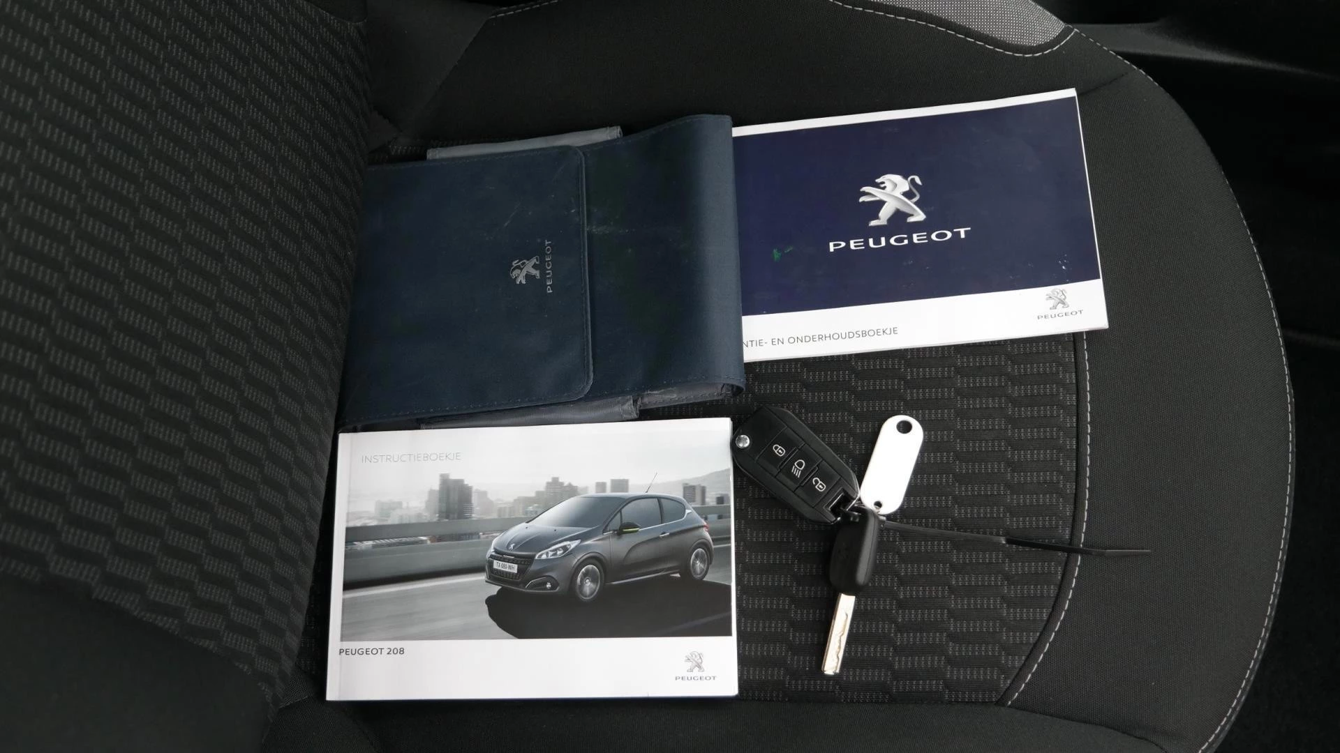 Hoofdafbeelding Peugeot 208