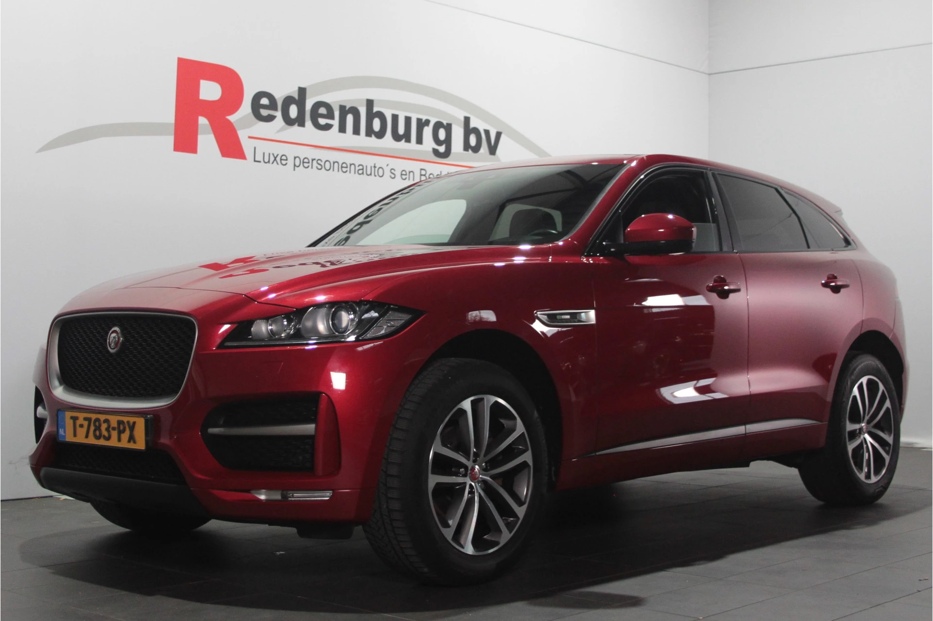 Hoofdafbeelding Jaguar F-PACE