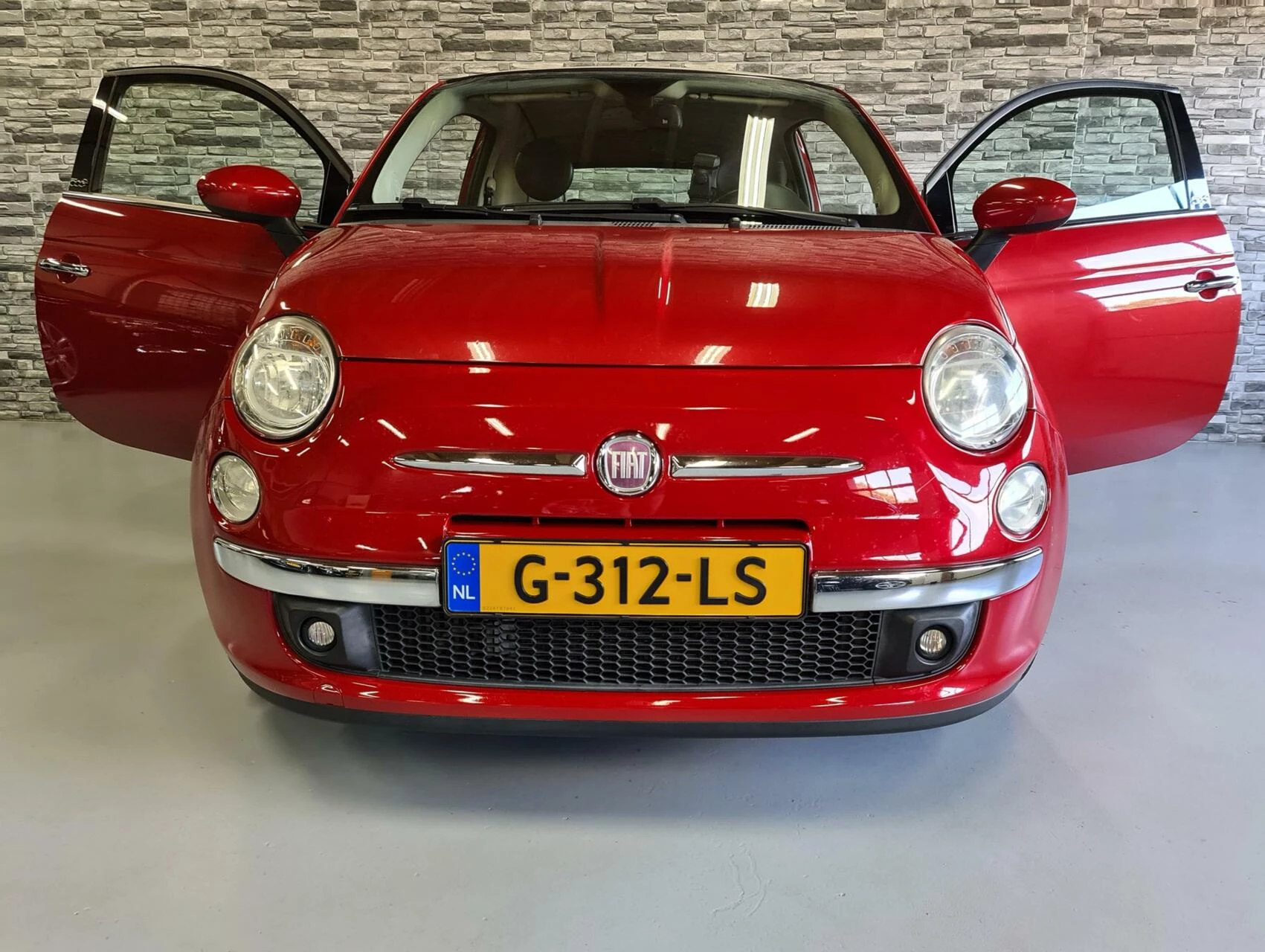 Hoofdafbeelding Fiat 500C