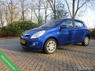 Hyundai i20 1.2i DynamicVersion apk 12-2026 airco