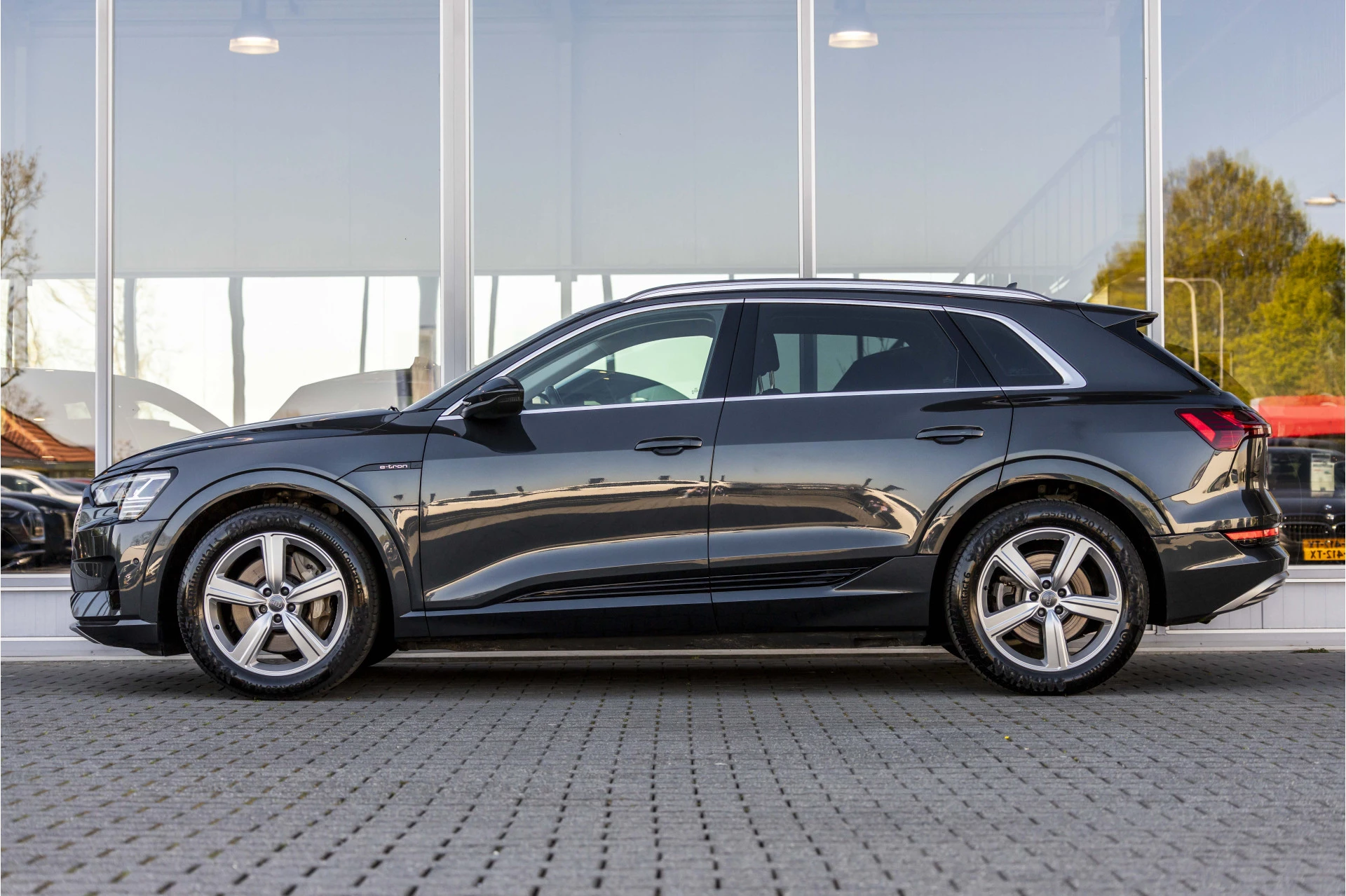 Hoofdafbeelding Audi e-tron