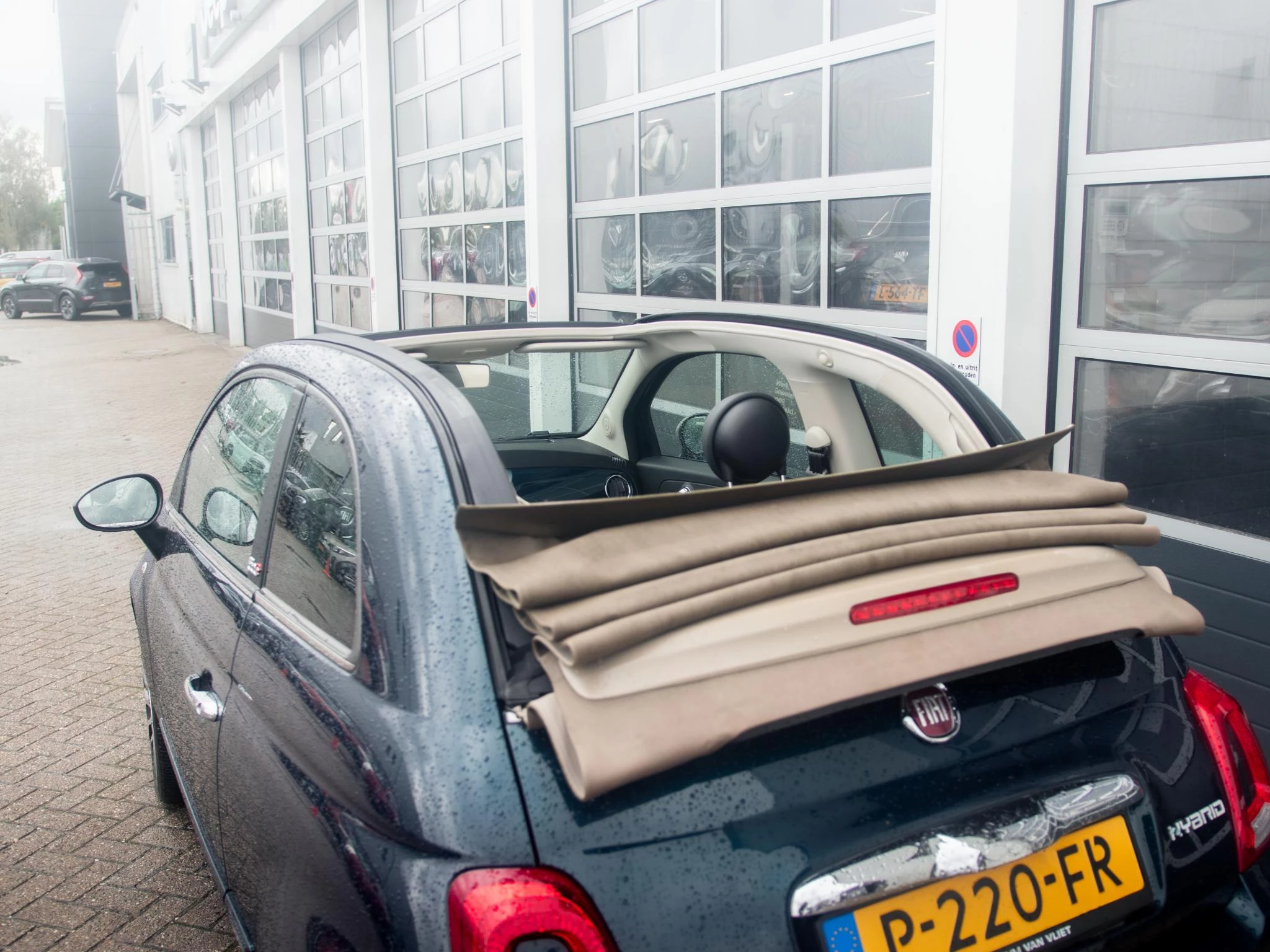 Hoofdafbeelding Fiat 500C