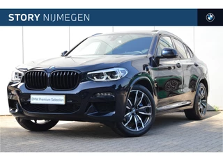 Hoofdafbeelding BMW X4 BMW X4 xDrive30i M Sport Automaat / Panoramadak / Trekhaak / Sportstoelen / Adaptieve LED / Comfort Access / Head-Up / Active Cruise Control / Parking Assistant