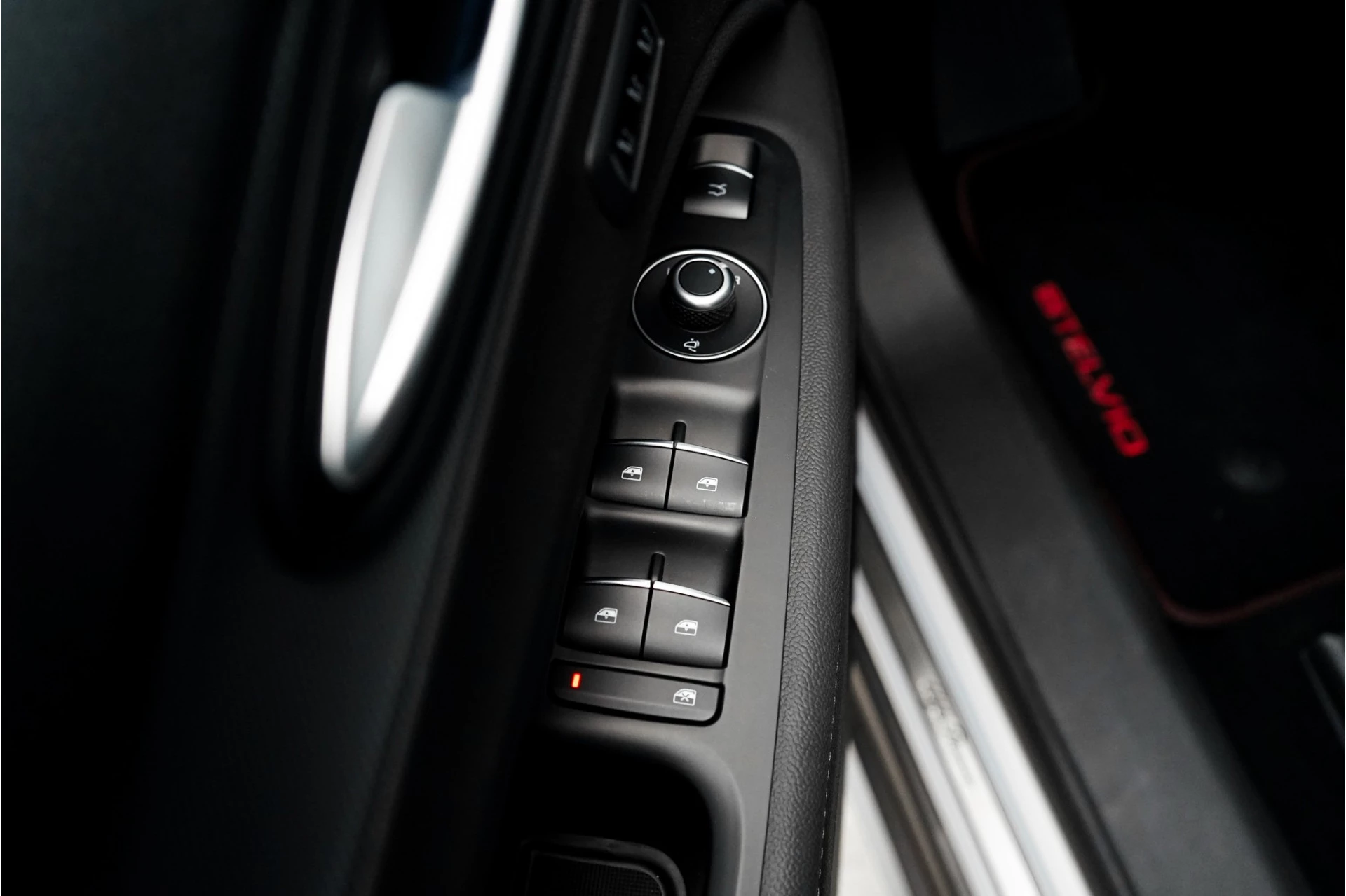 Hoofdafbeelding Alfa Romeo Stelvio