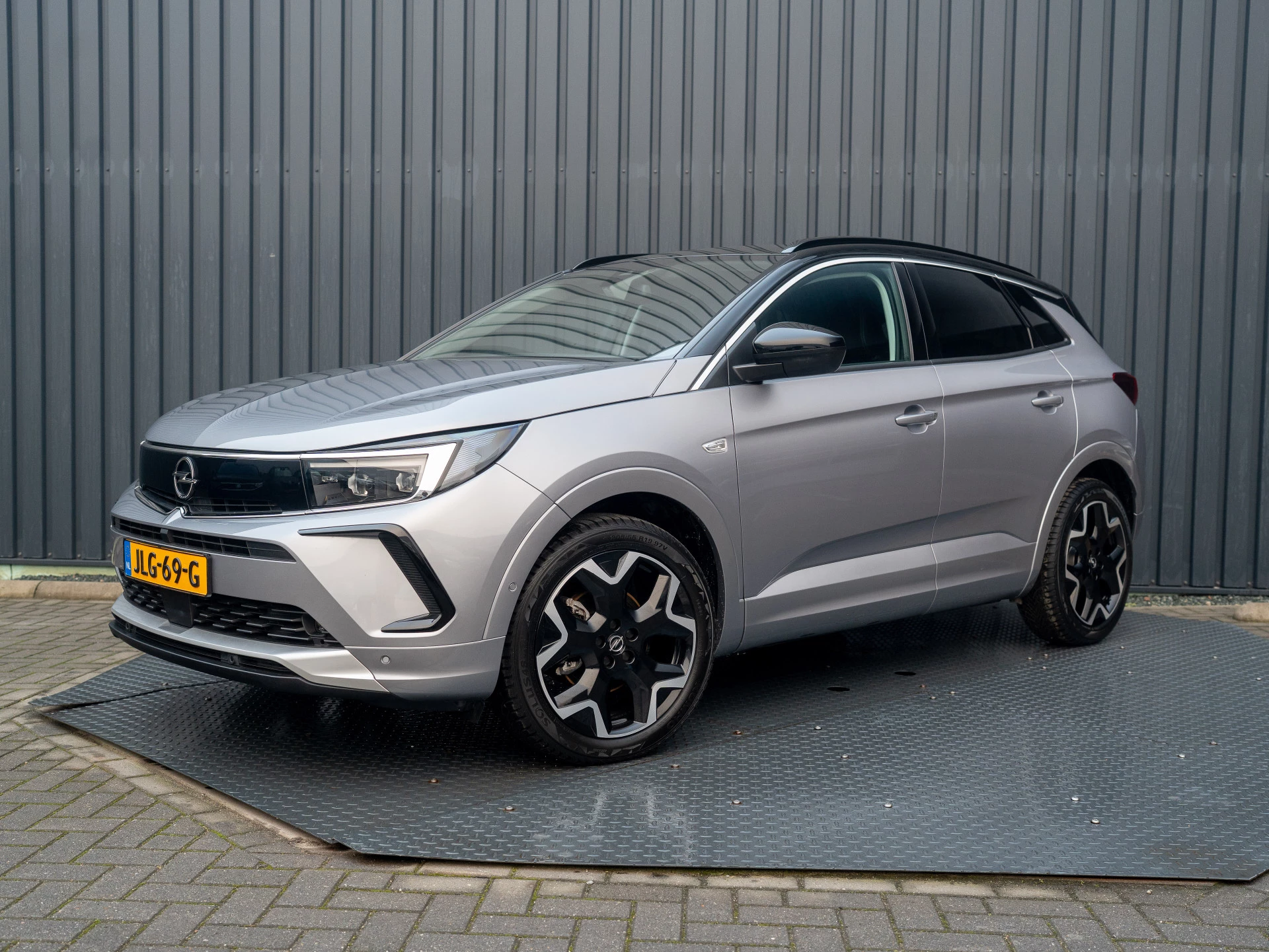 Hoofdafbeelding Opel Grandland