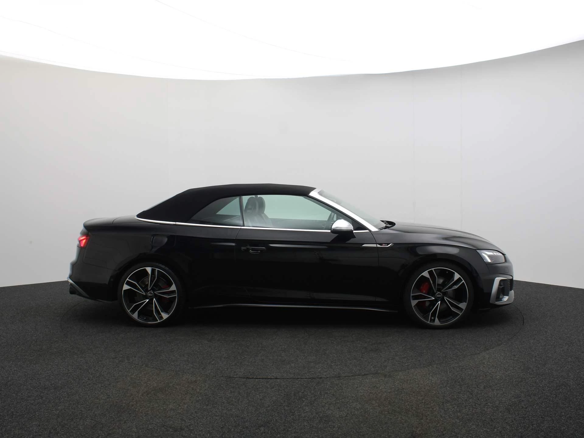 Hoofdafbeelding Audi S5