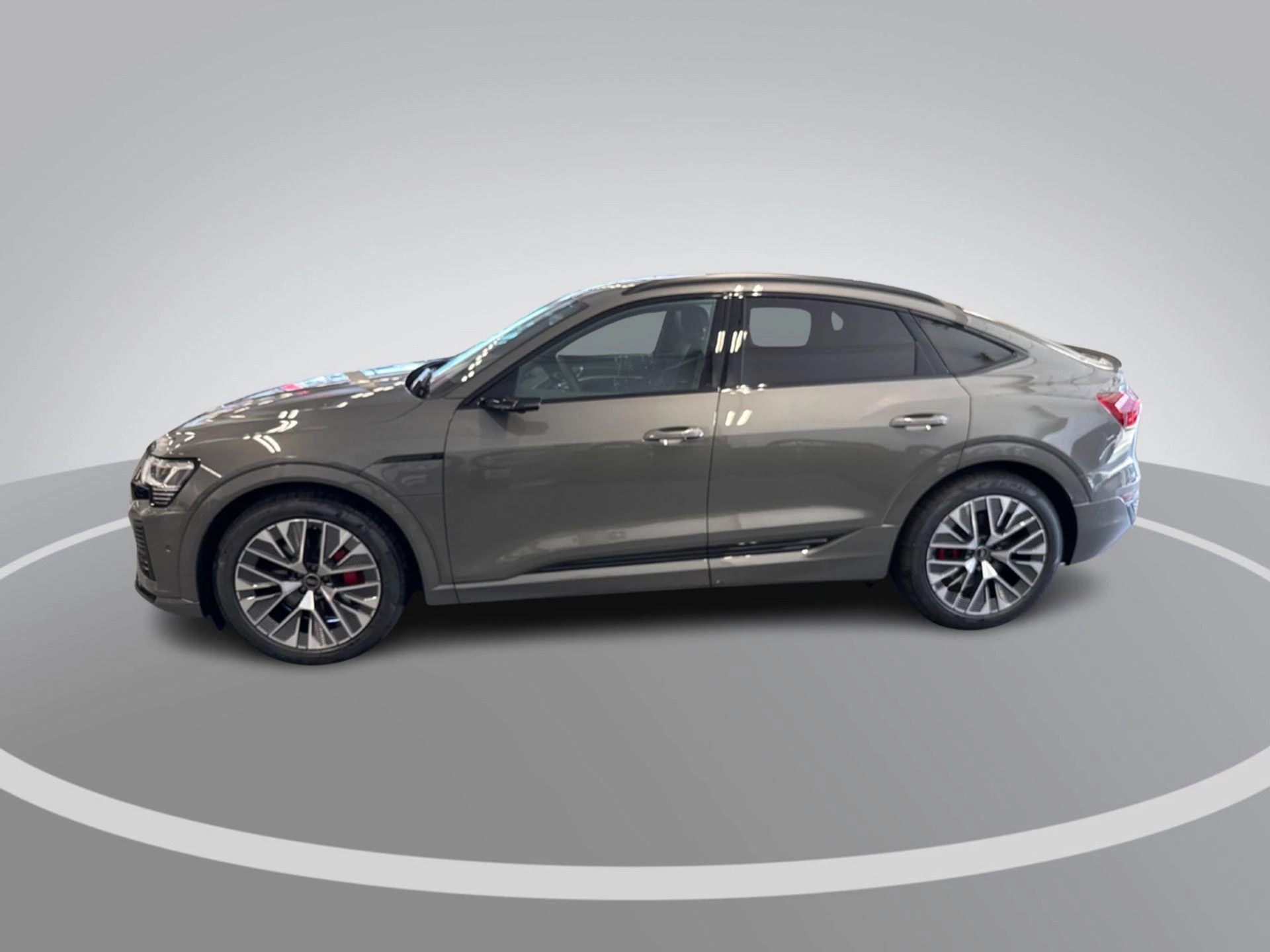 Hoofdafbeelding Audi Q8 Sportback e-tron