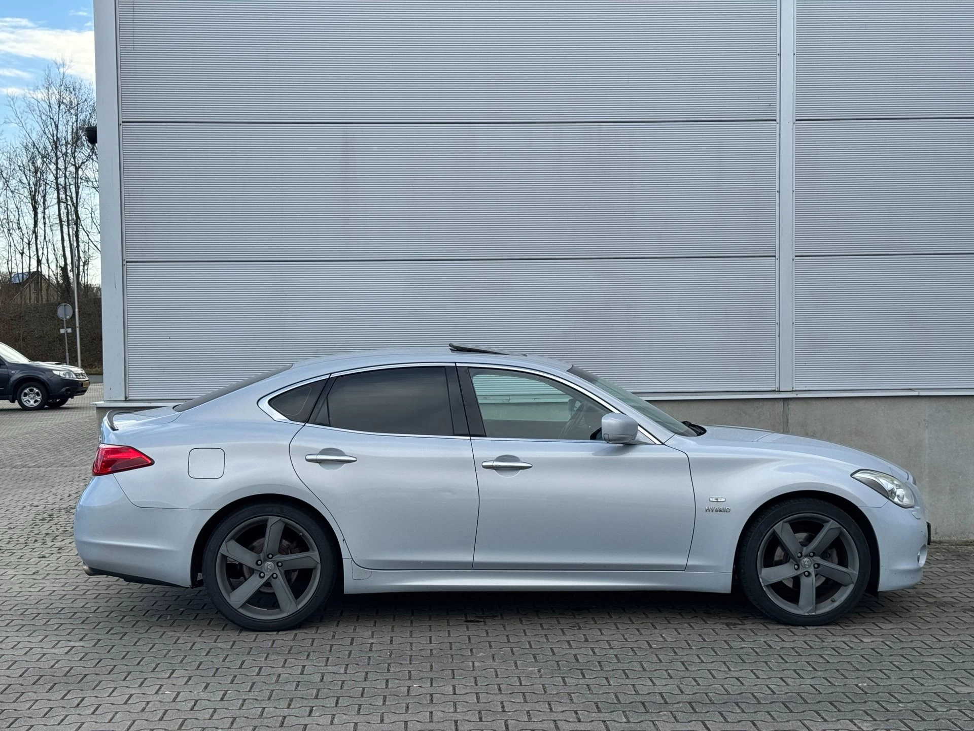Hoofdafbeelding Infiniti M