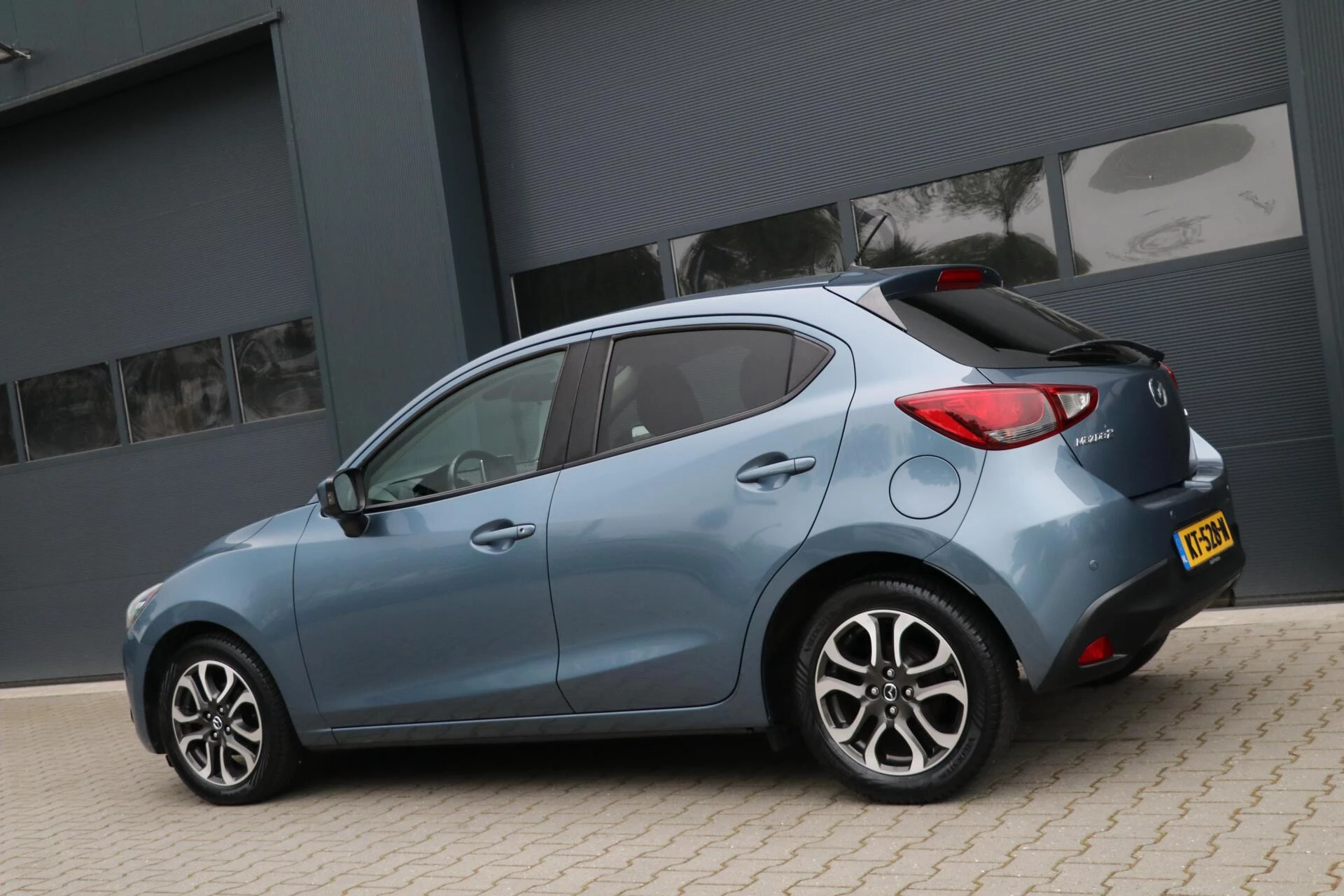 Hoofdafbeelding Mazda 2
