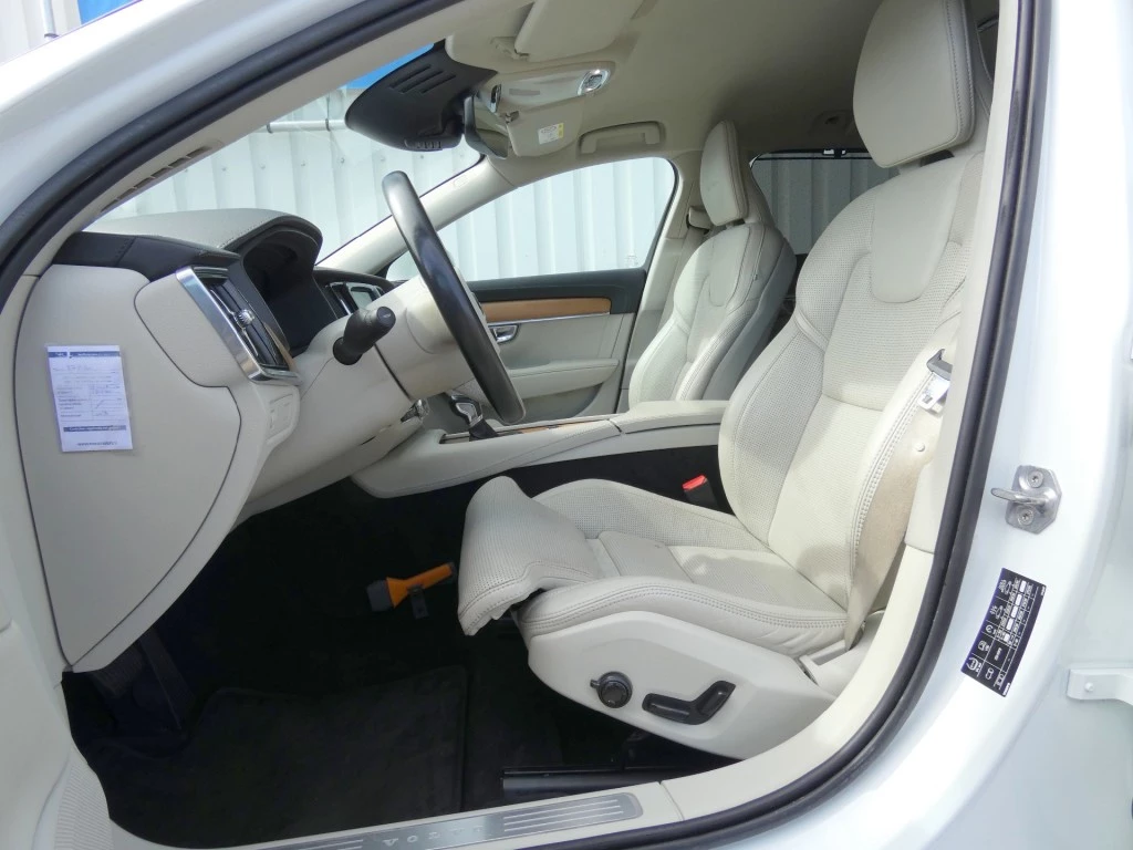 Hoofdafbeelding Volvo V90